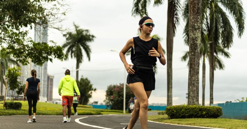 Comment courir en ville sans subir la pollution ni les galères ?