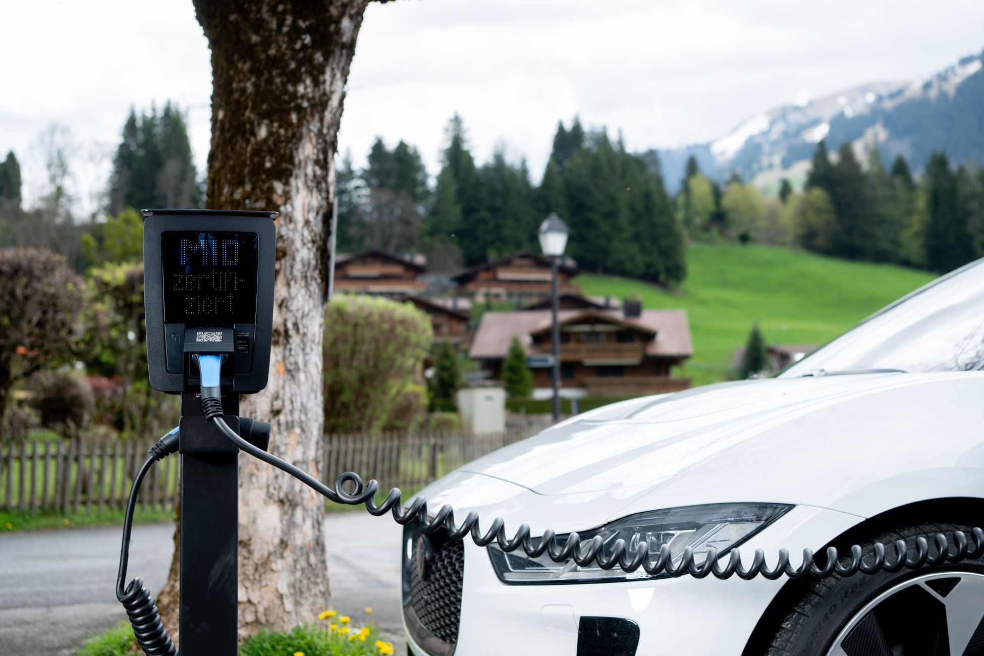 Waymo geeft gebruikte batterijen van zelfrijdende taxi's een tweede leven
