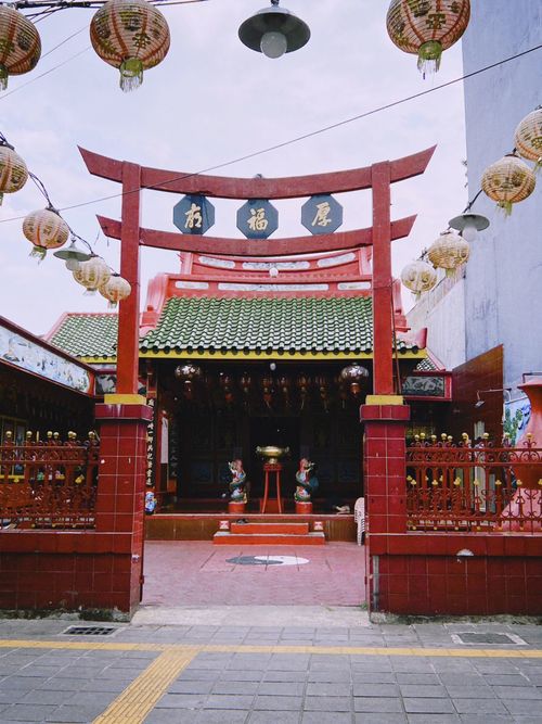 Free Sam Poo Kong Temple entrance with traditional Chinese architecture in Semarang, Indonesia. Stock Photo
