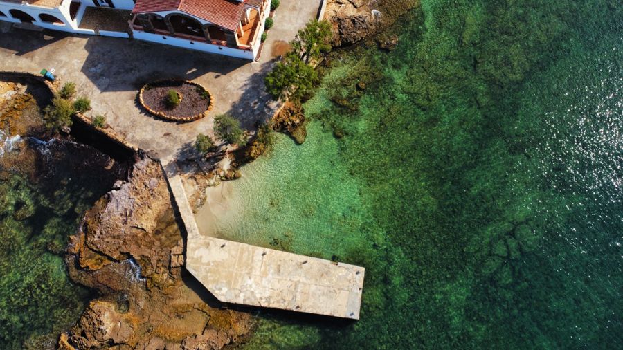 Côte et eaux turquoise en Espagne
