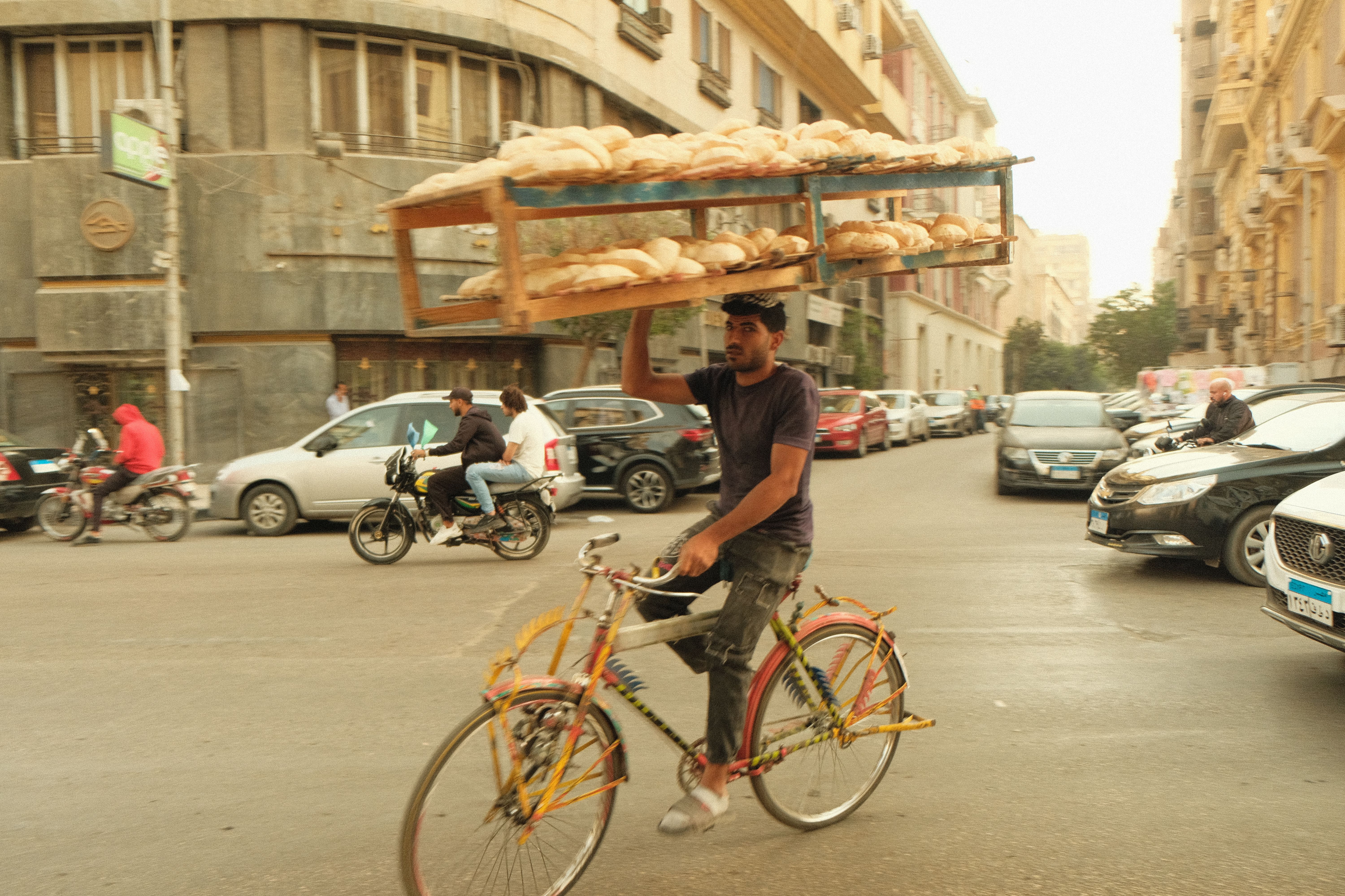 Scène de vie quotidienne, à l’image d’un jour ordinaire à giza.
