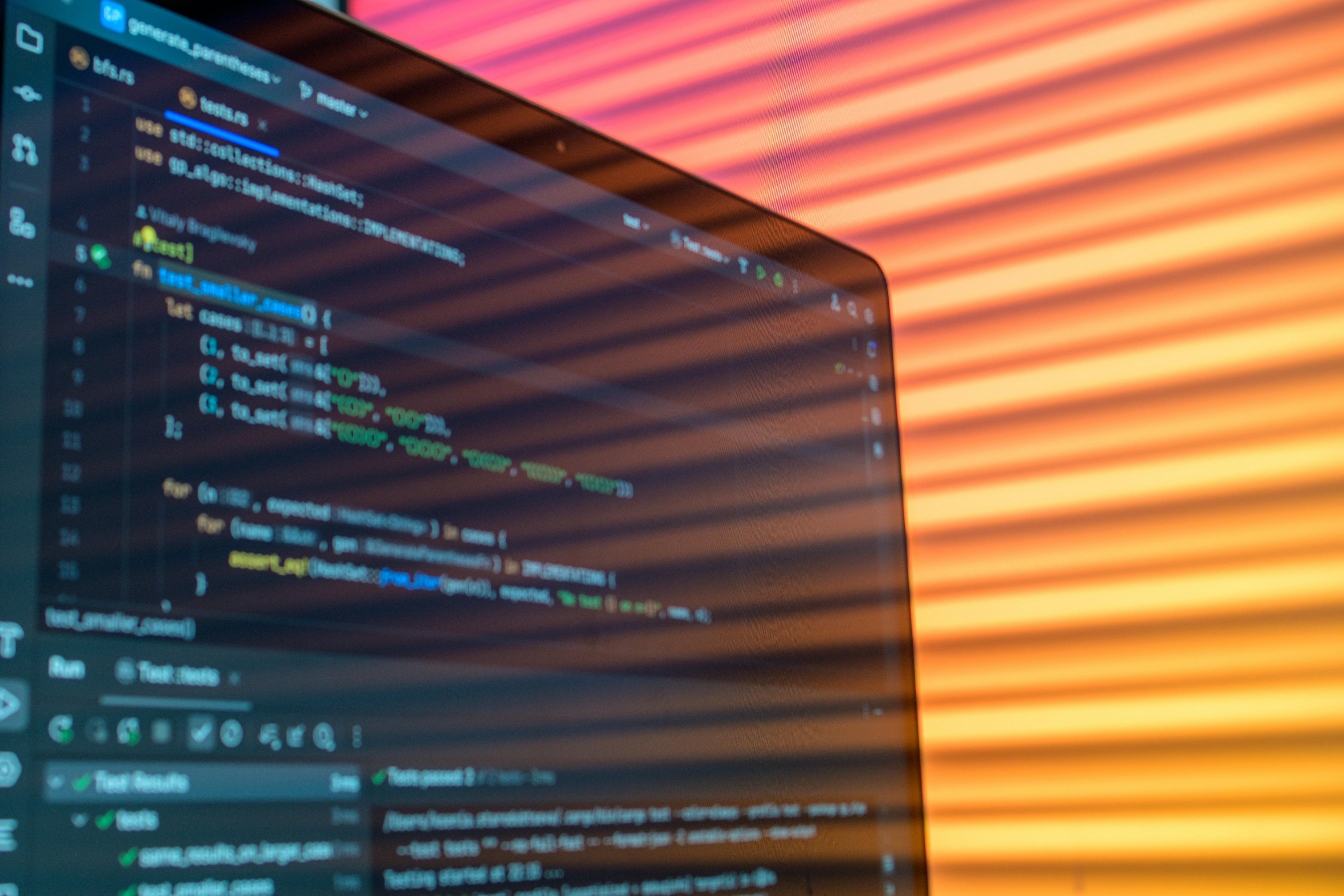 Dell 16 Premium Review: Stylish to a Fault – Our Comprehensive Take