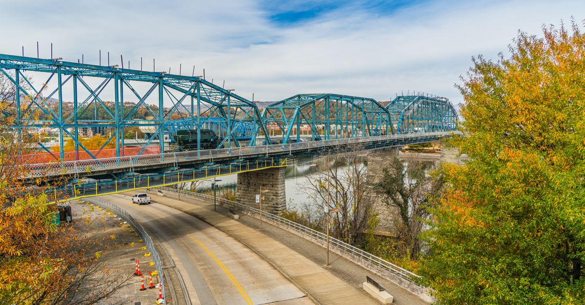 Discover the iconic Walnut Street Bridge in Chattanooga with stunning fall colors and river views.