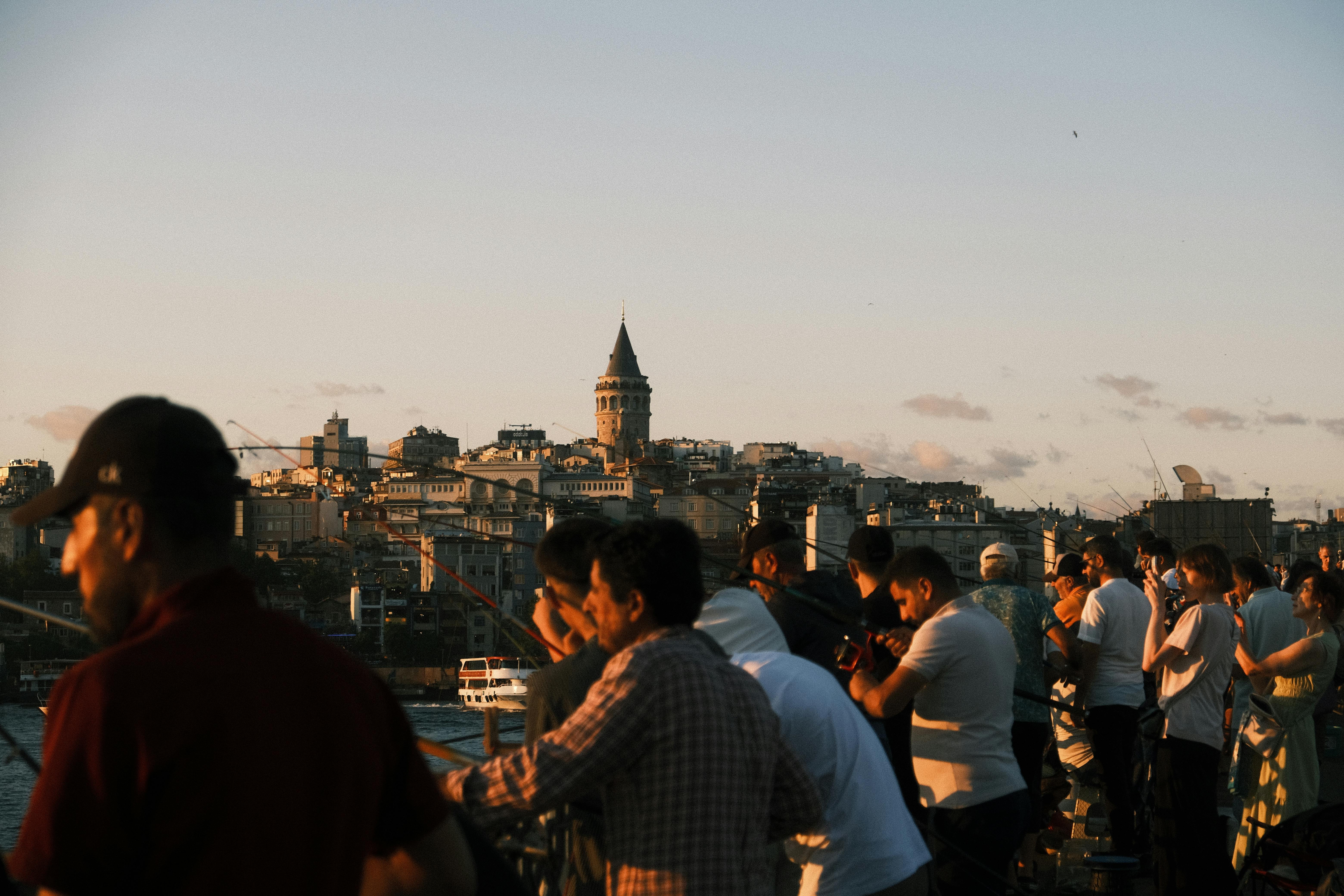 Gráfico de dados digitais com elementos de IA para publicidade local de PMEs.