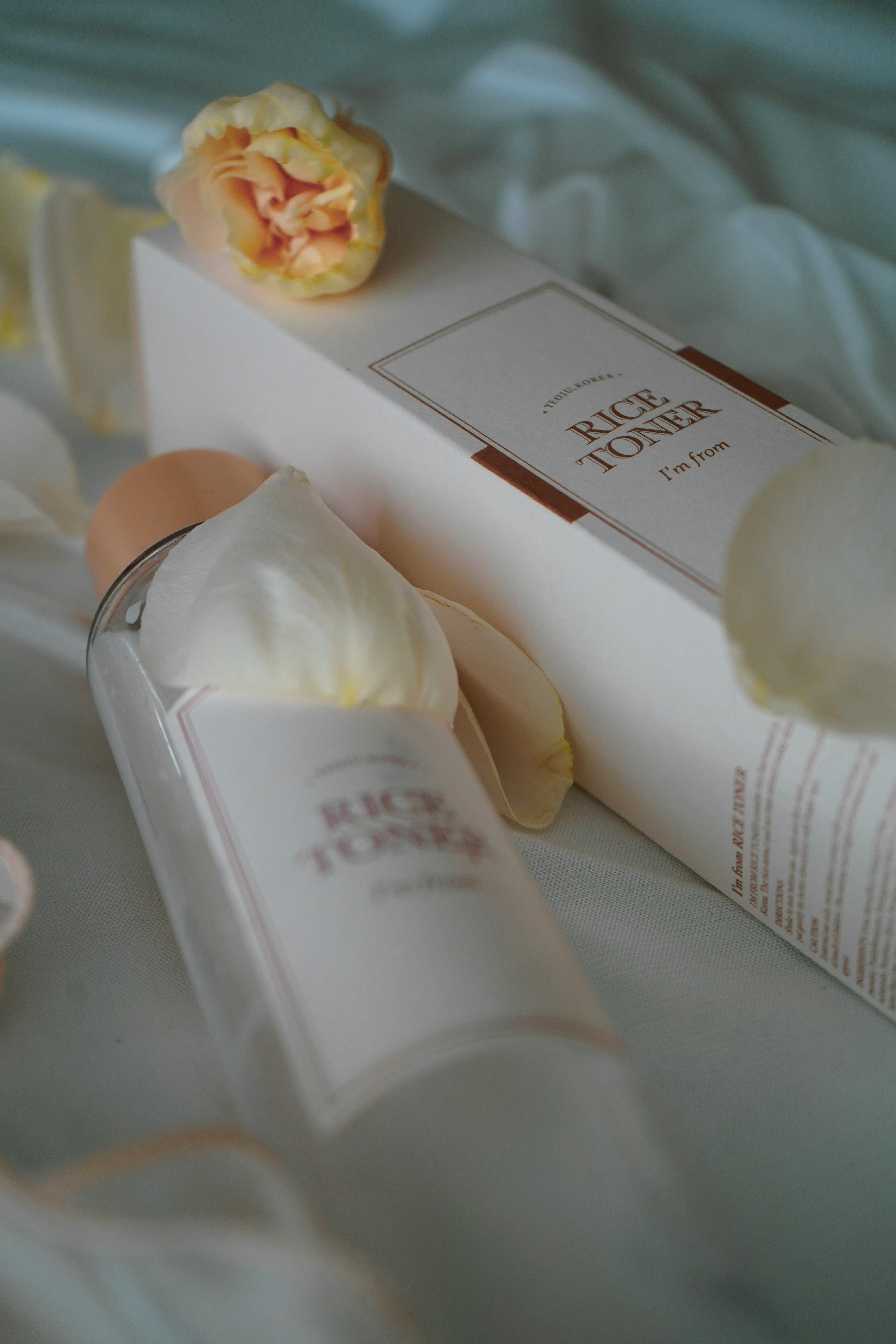 FULLY RICE CERAMIDE ESSENCE TONER | Carsha