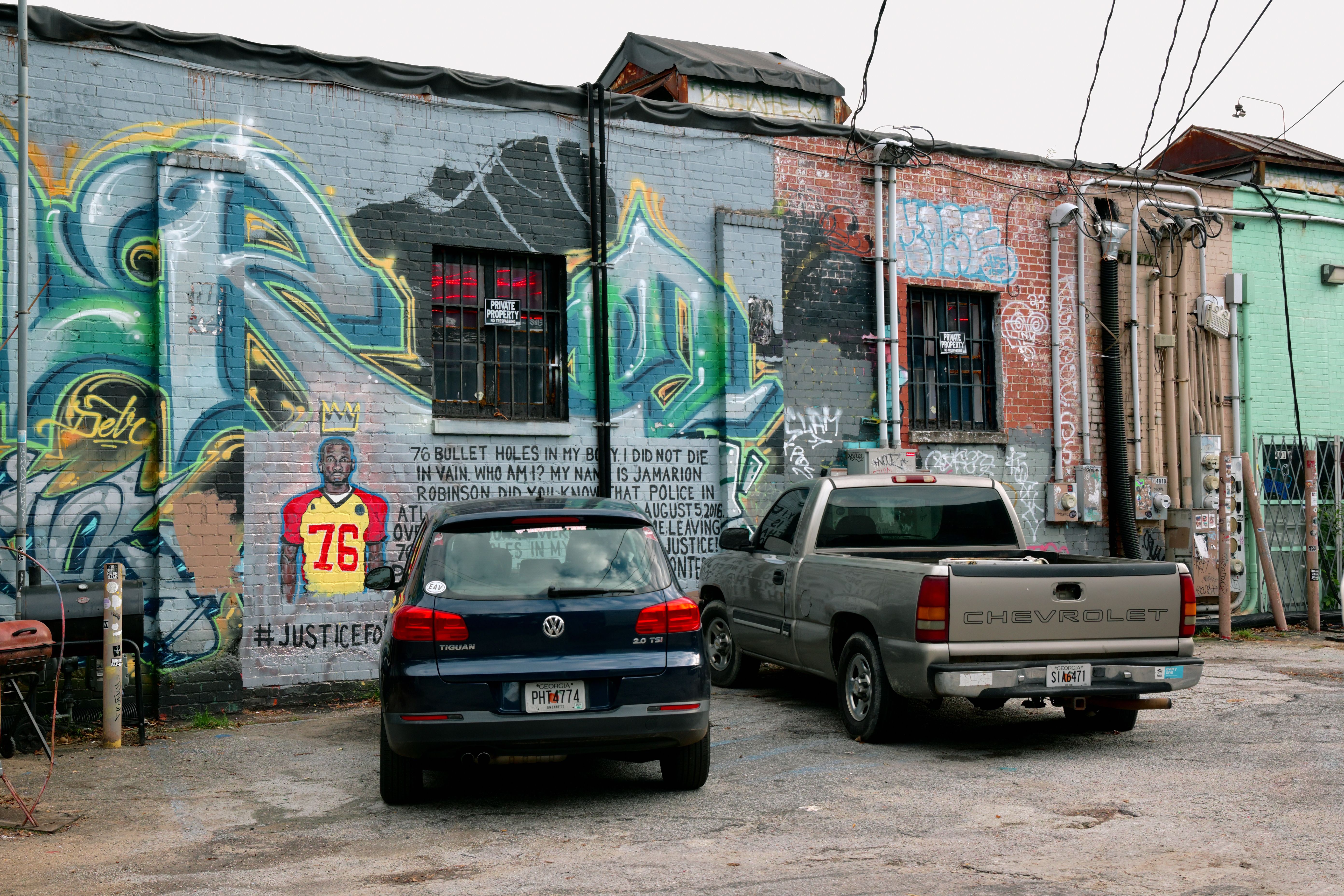 Street Art and Graffiti in Atlanta Alleyway · Free Stock Photo