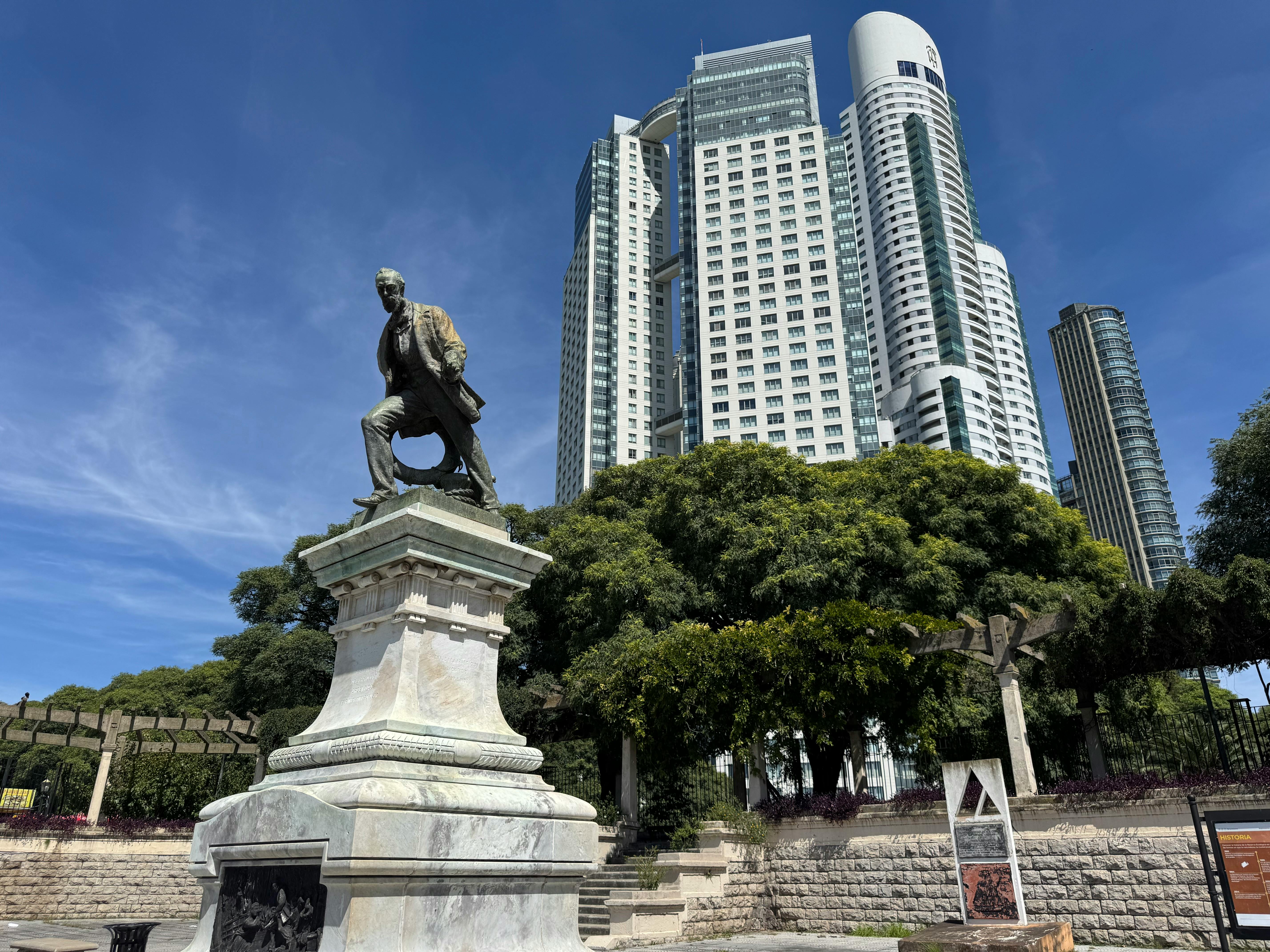 財經：陳冲解析美國穩定幣貨幣戰策略與影響