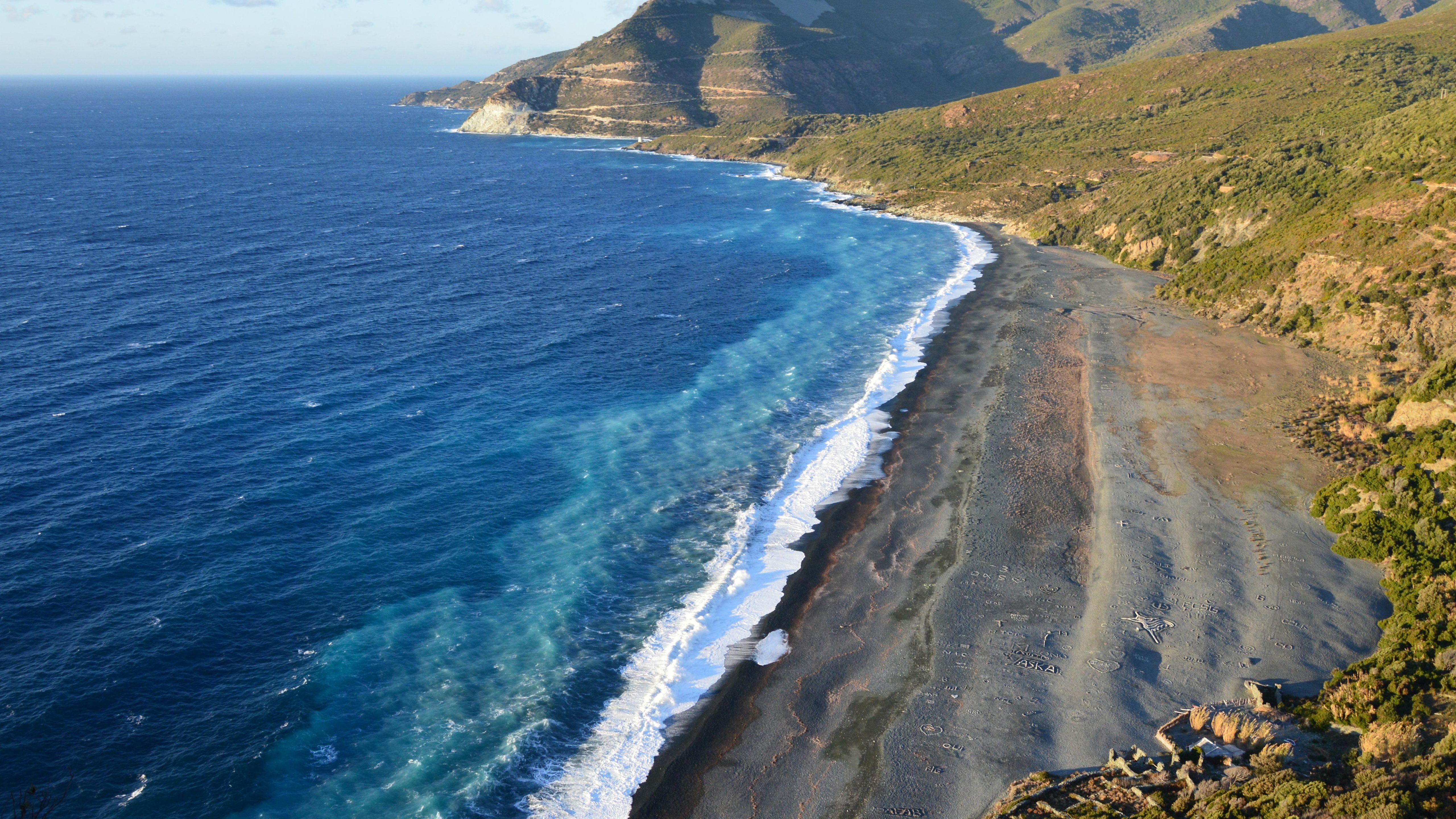 Best Time To Visit Sint Eustatius for Diving — Sint Eustatius travel guide photo