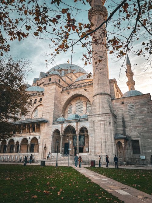 Free The stunning Süleymaniye Mosque against an autumn sky in Istanbul, Turkey. Stock Photo
