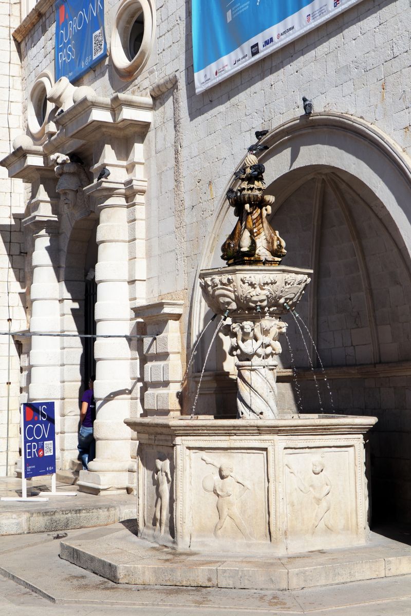 Fuente grande de Onofrio en Dubrovnik