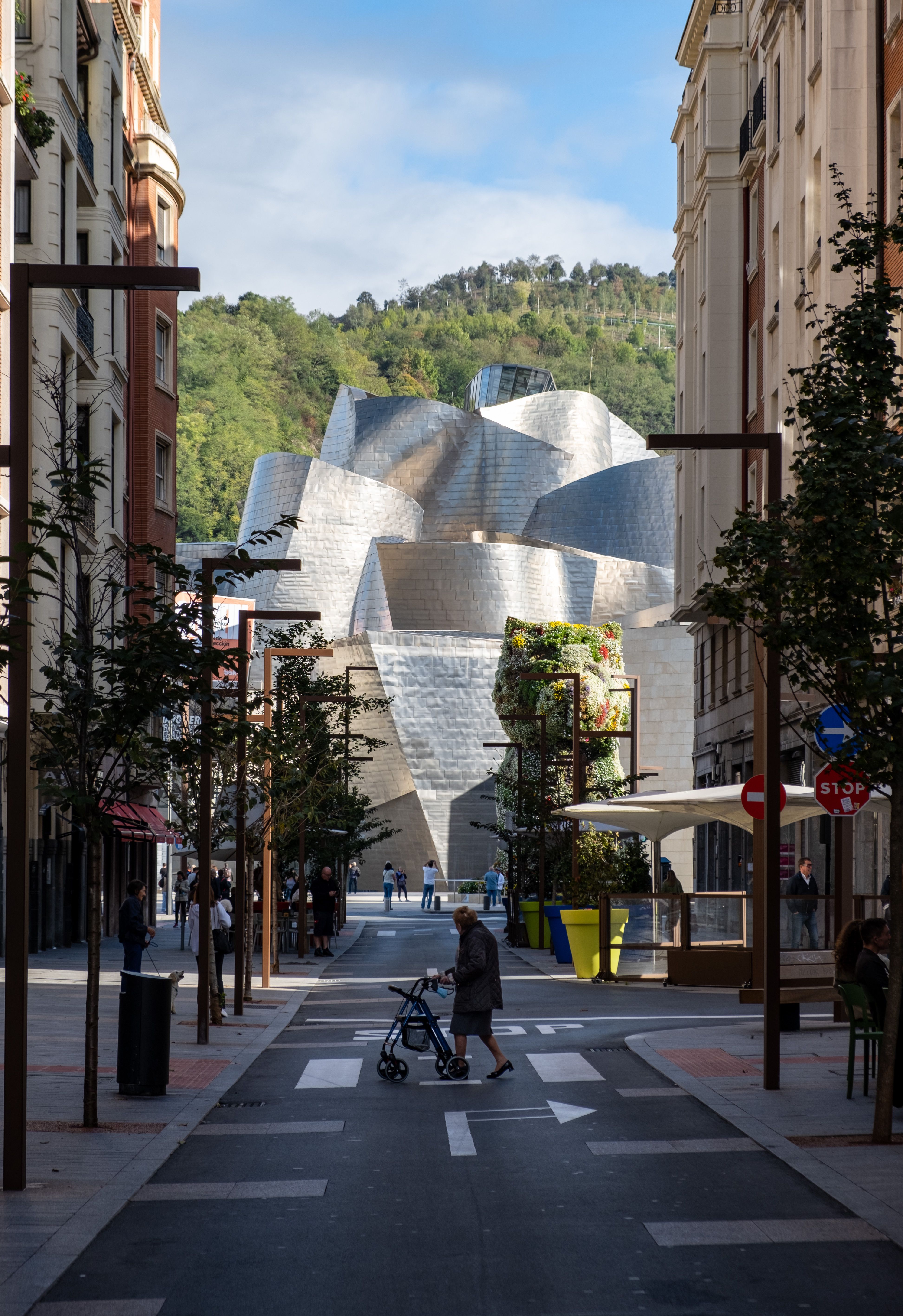street-view-of-guggenheim-museum-bilbao-free-stock-photo