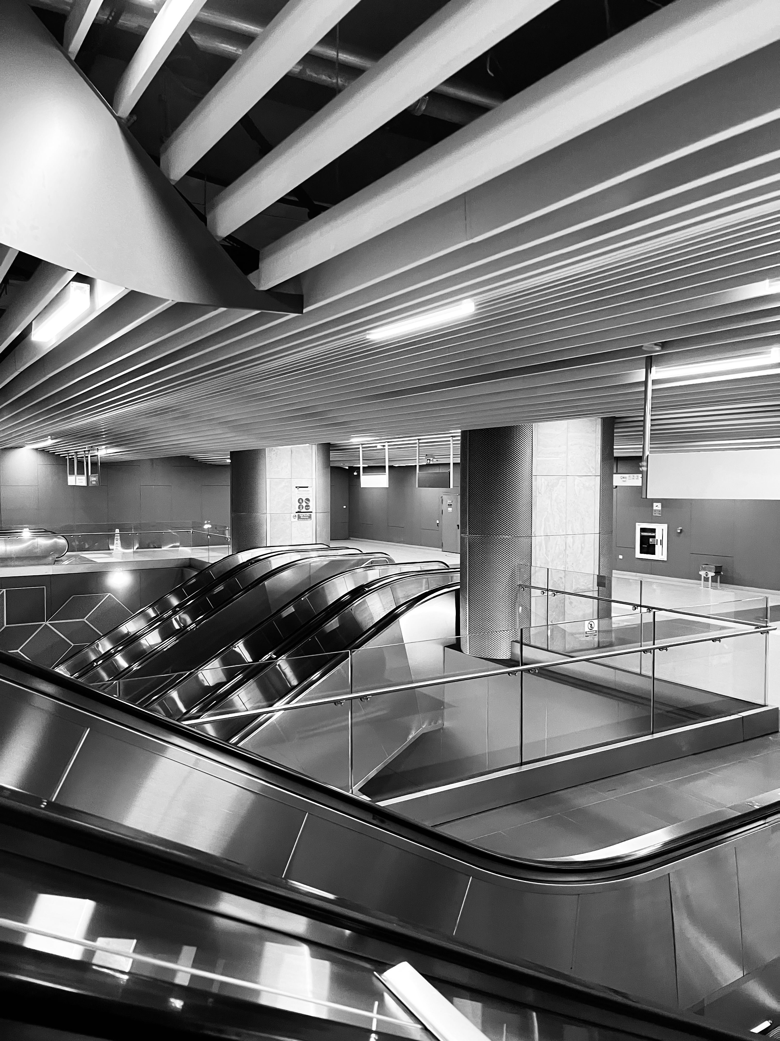 Clean Commuting Photos, Download The BEST Free Clean Commuting Stock ...