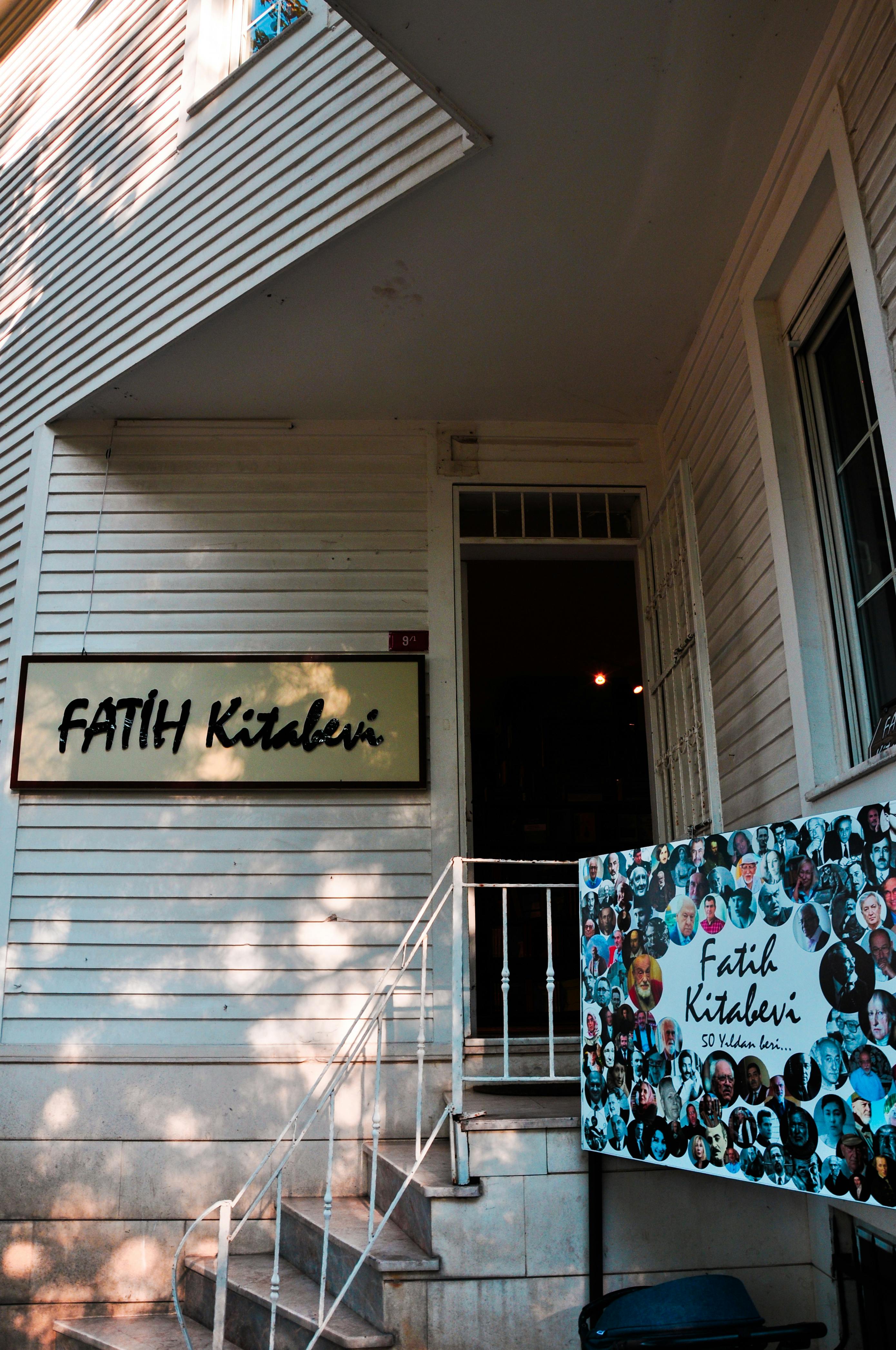 Baptism In The Holy Spirit A Re Examination Of The New Testament Teaching On The Gift Of The Holy Spirit In Relation To Pentecostalism Today A  Spirit In Relation To Pentecostalism Today By Jam