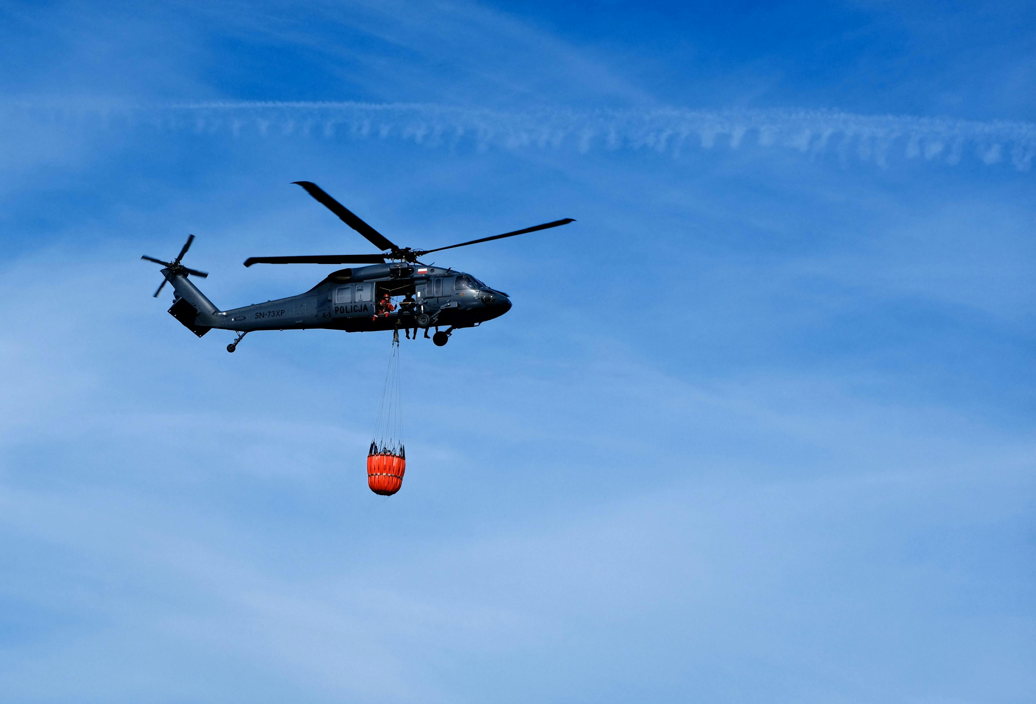 吳鳳科大消防系副教授黃奕豪榮獲國際傑出發明家國光獎章