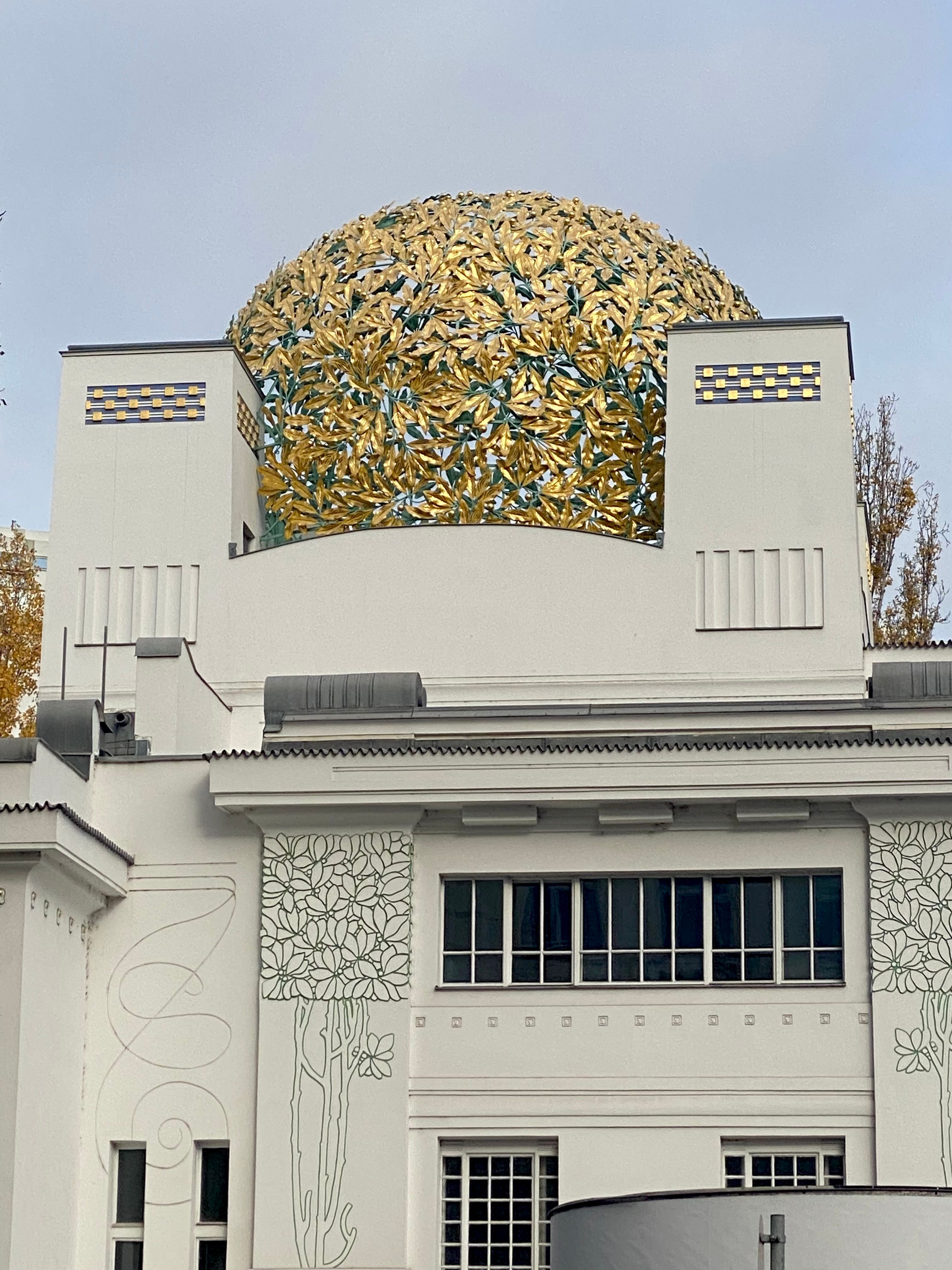 Vienna's Iconic Secession Building Artistic Architecture · Free Stock Photo