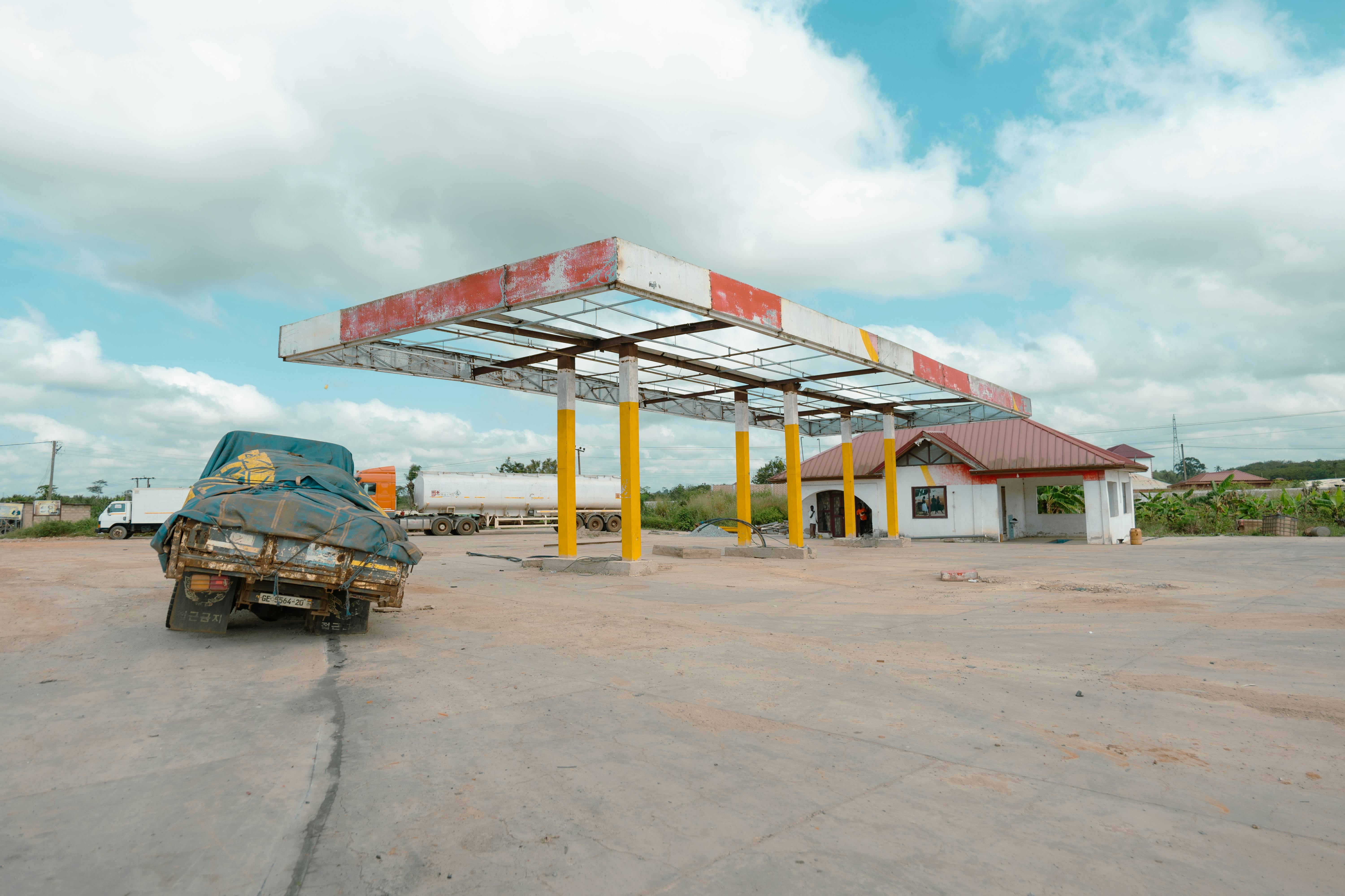 Top 10 countries with largest natural gas reserves