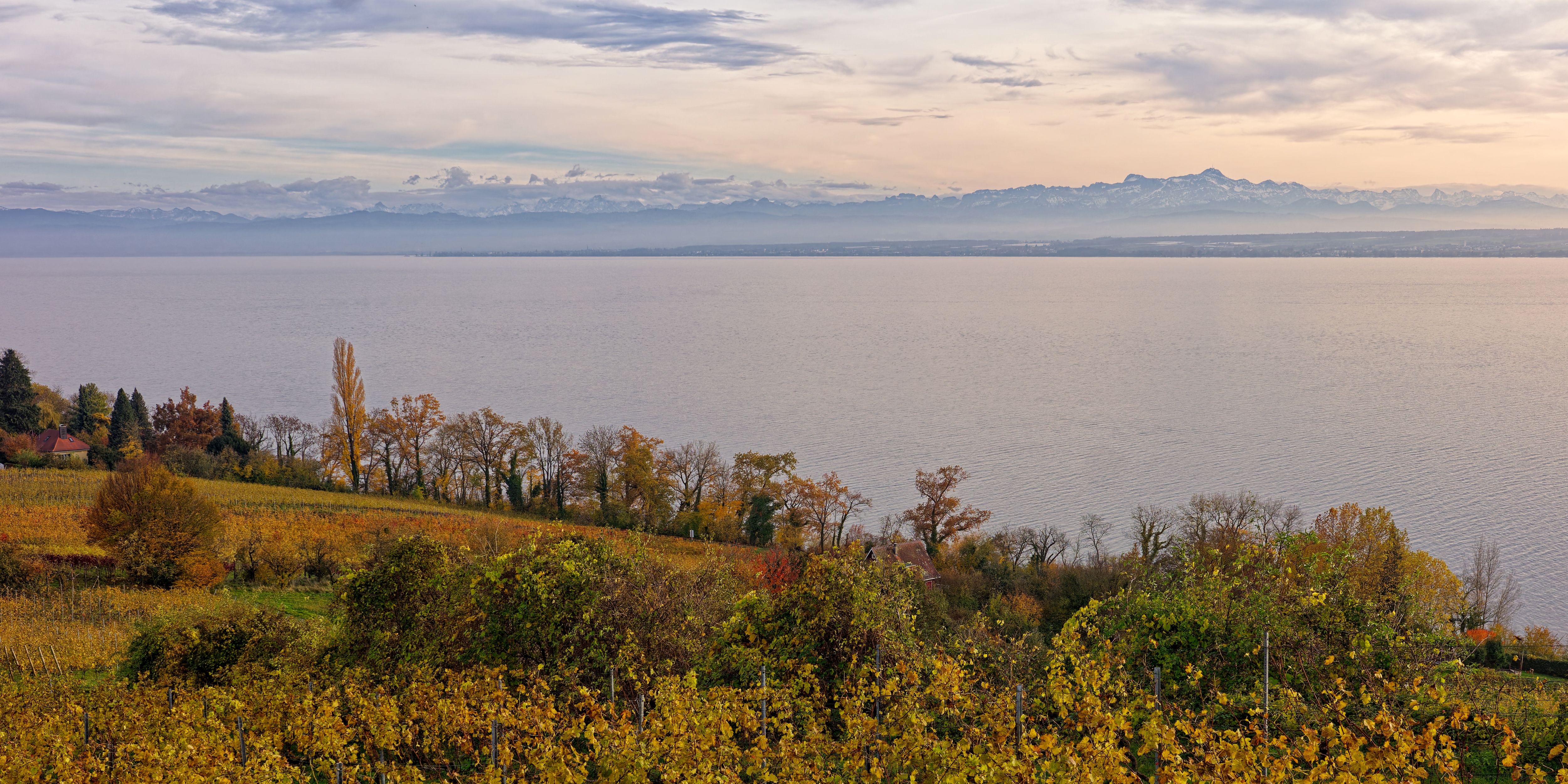Geneva in October: What to Expect