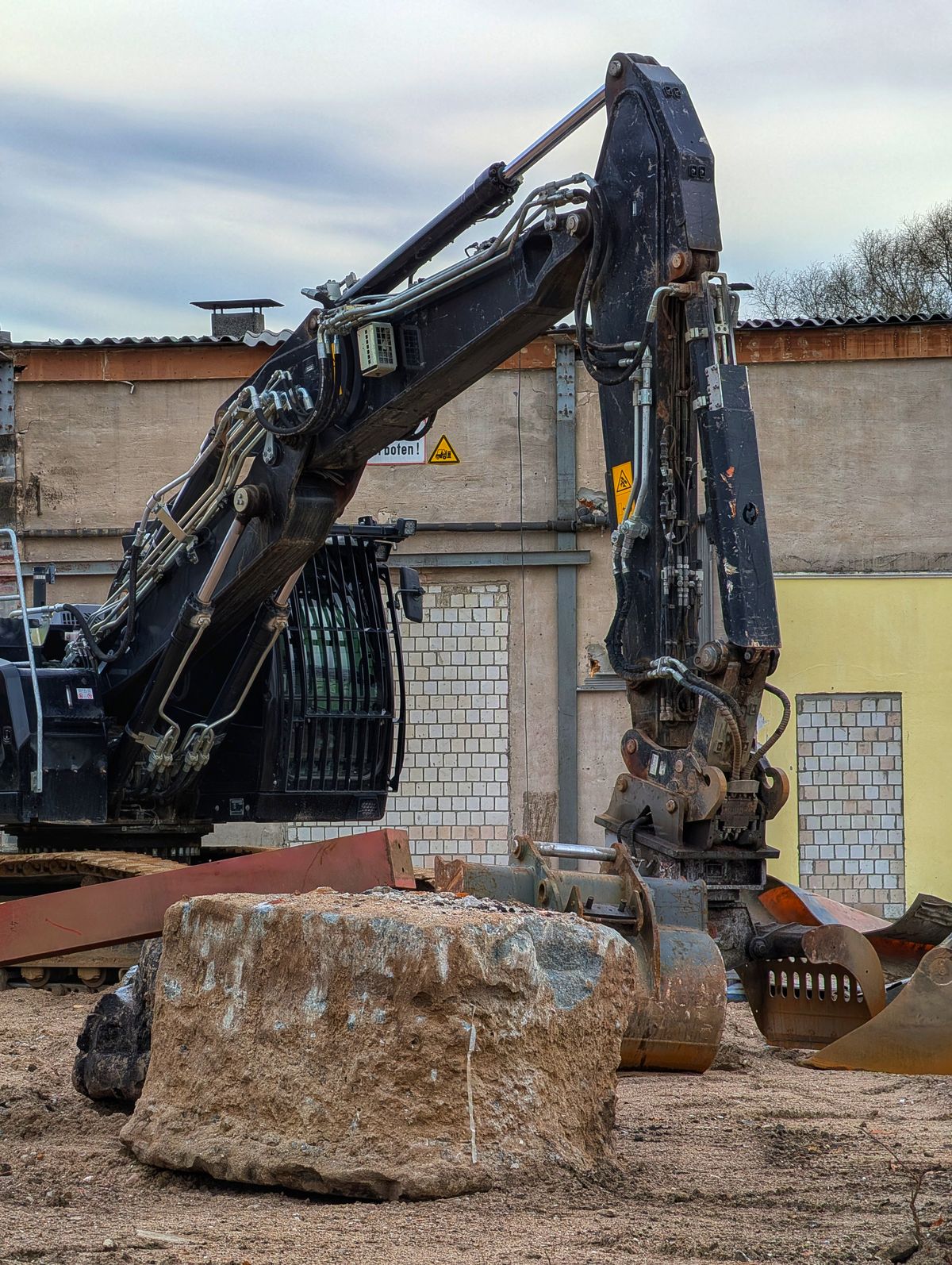 Construction & Earthmoving
