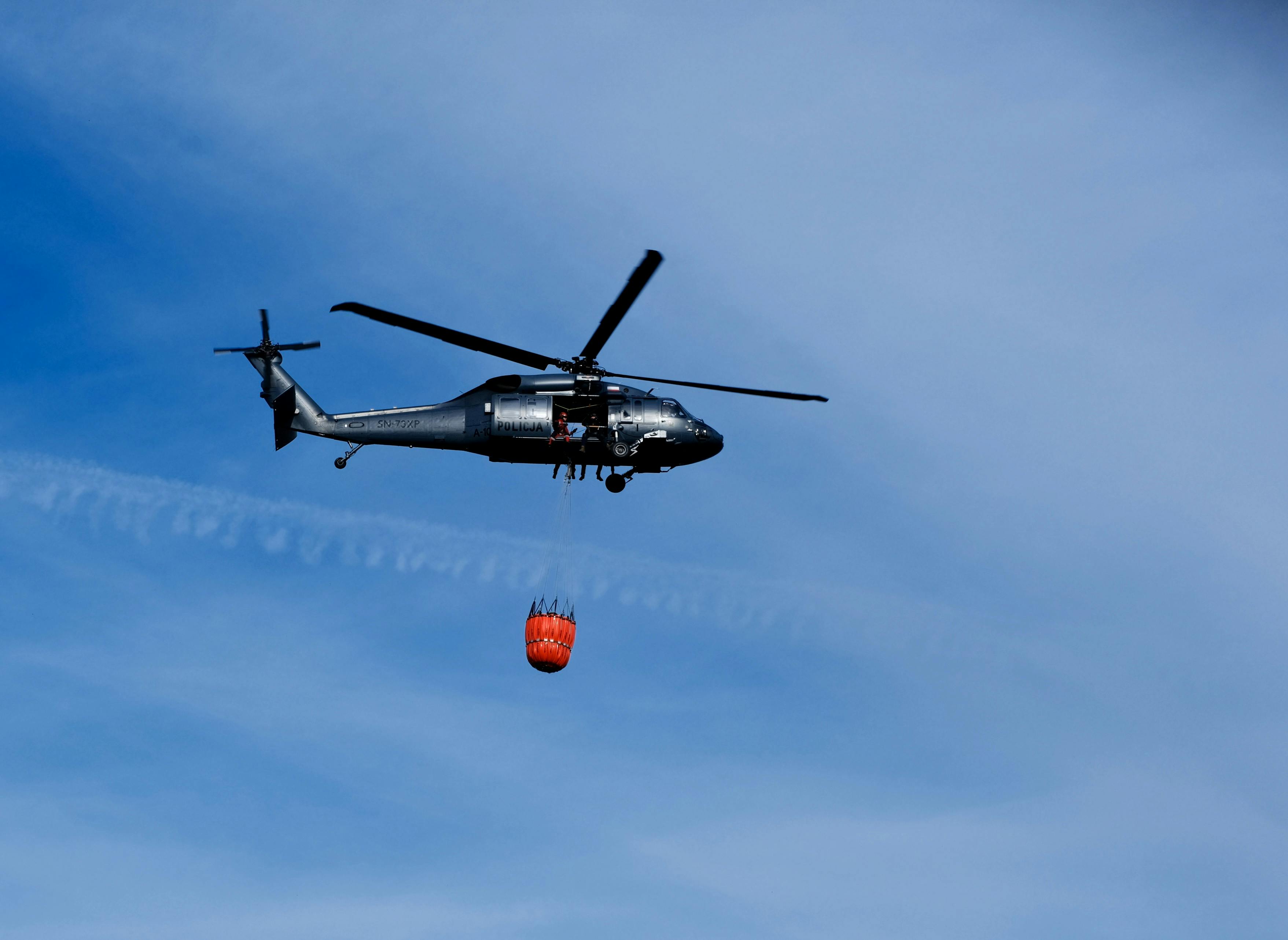吳鳳科大消防系副教授黃奕豪榮獲國際傑出發明家國光獎章
