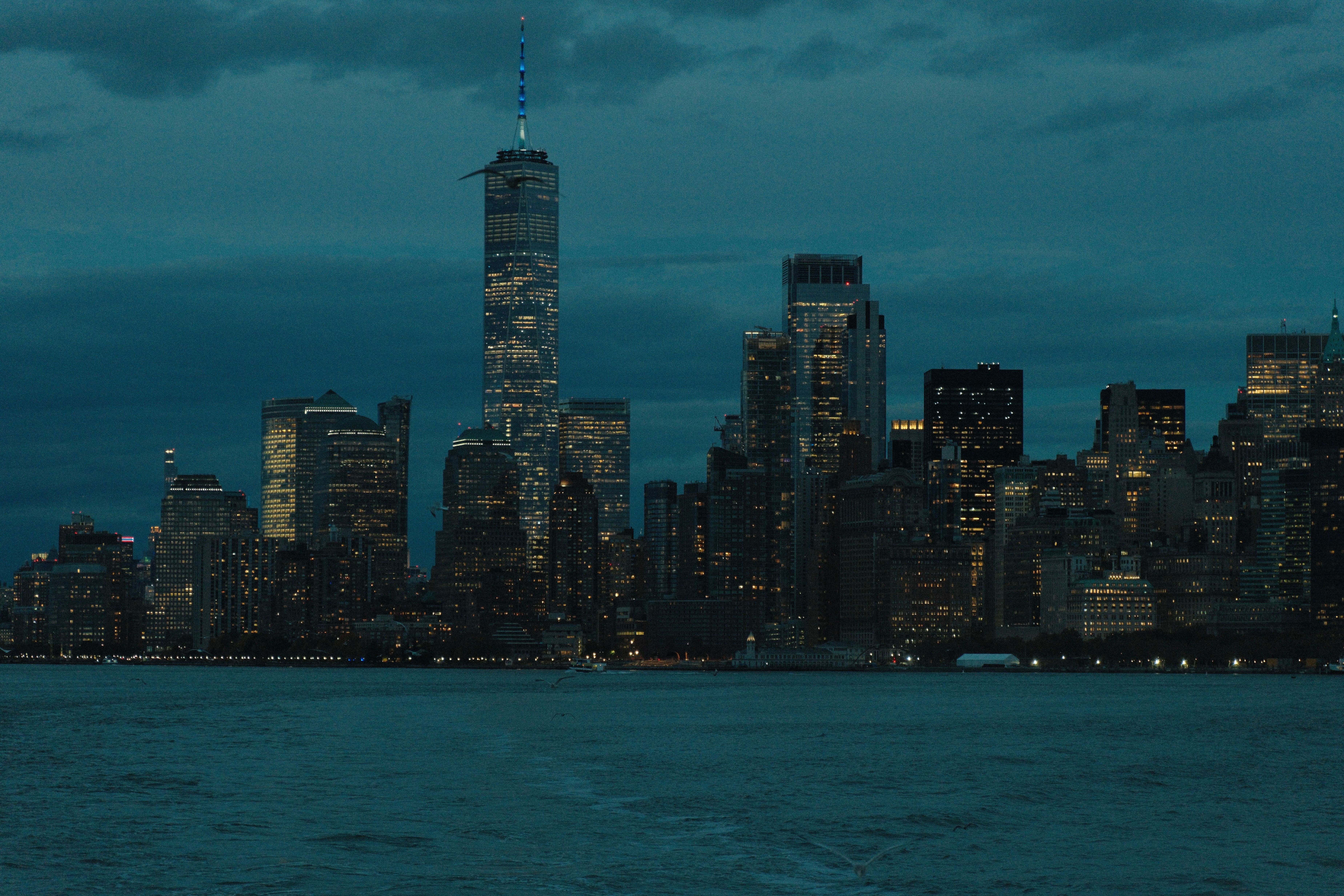 New York City Skyline at Dusk with One World Trade Center · Free Stock ...