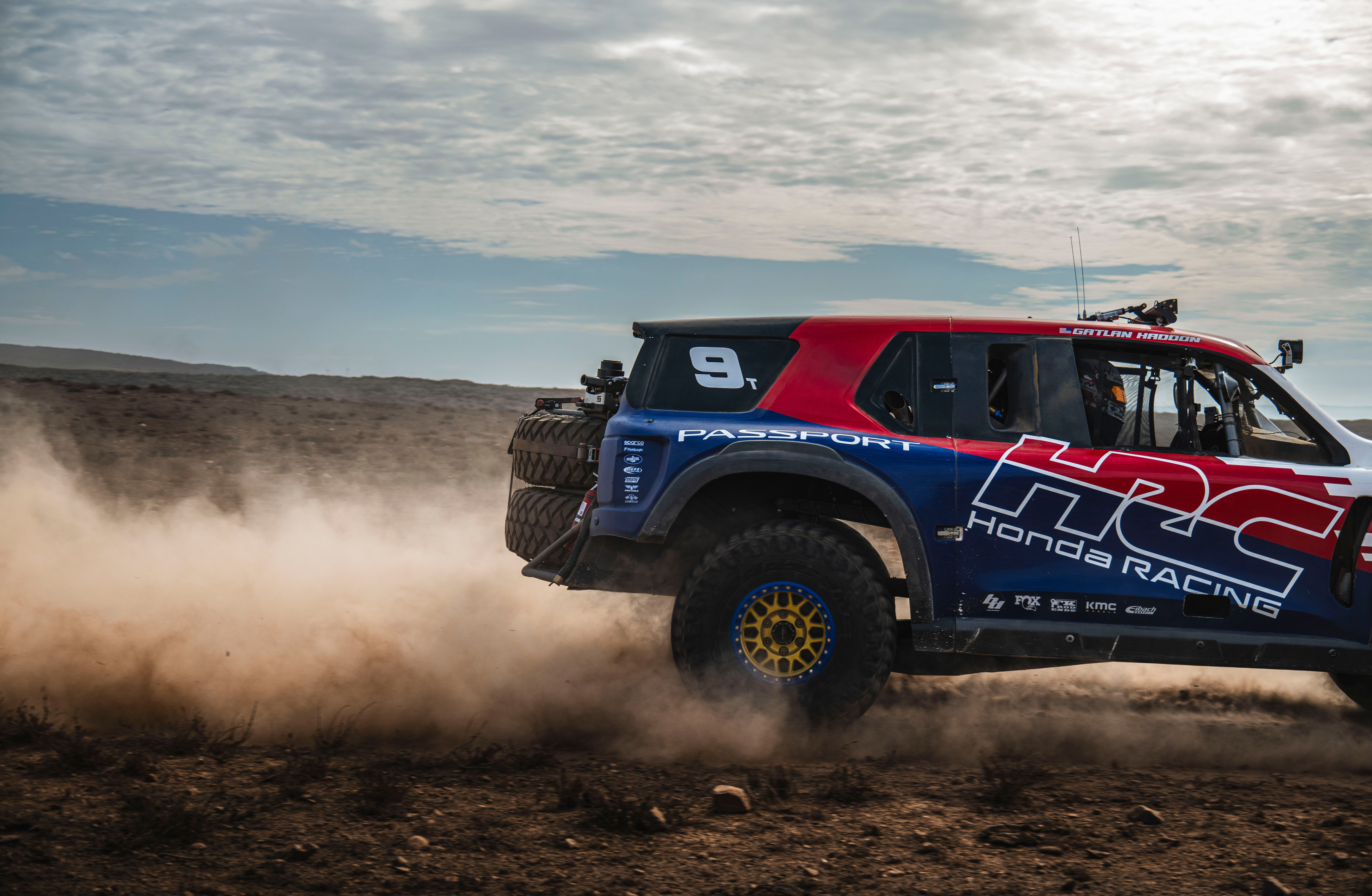 Off-Road Racing Truck in Baja Desert · Free Stock Photo