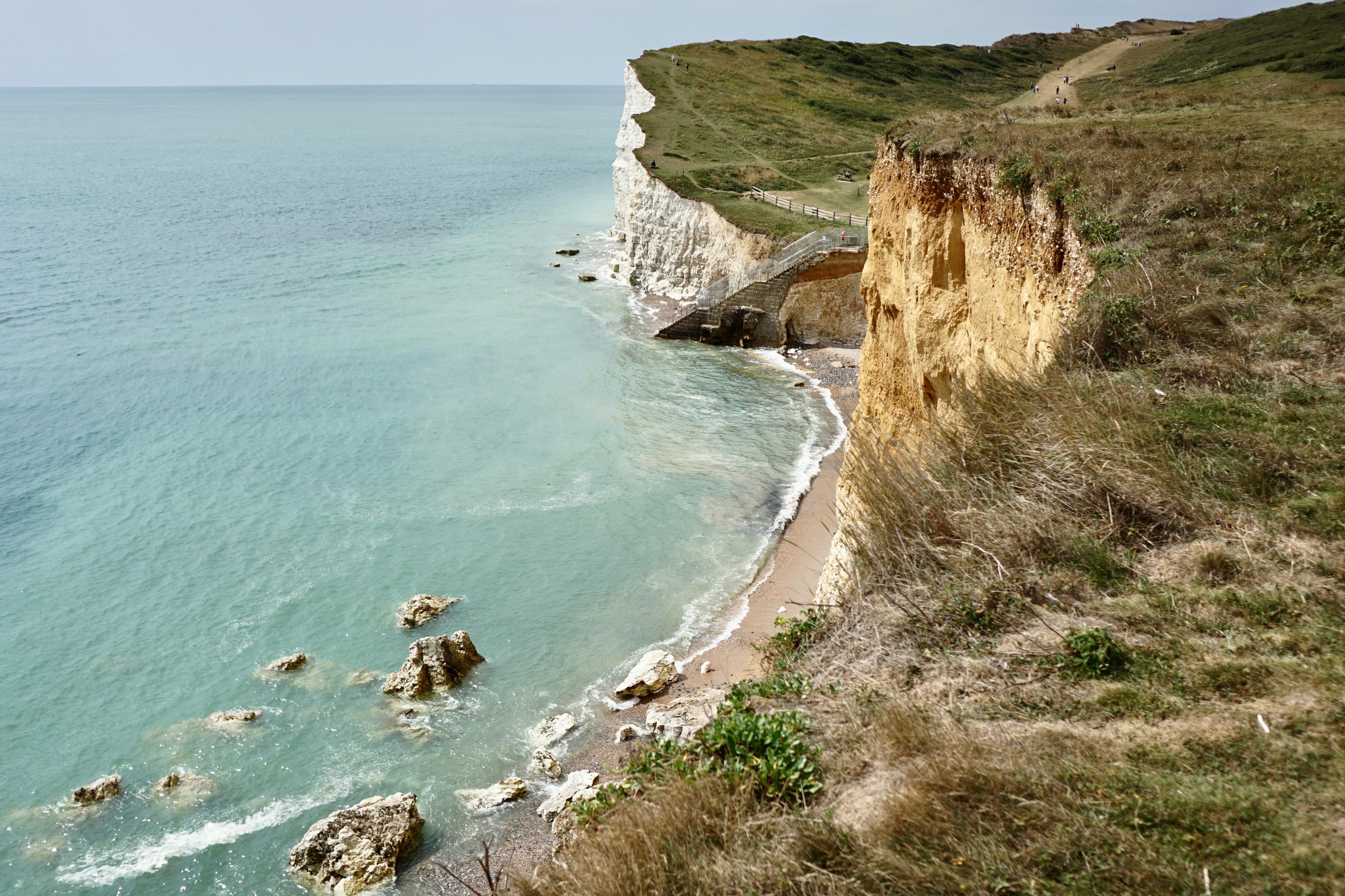 英國2025年預算聚焦生活成本危機 里夫斯力促工黨支持