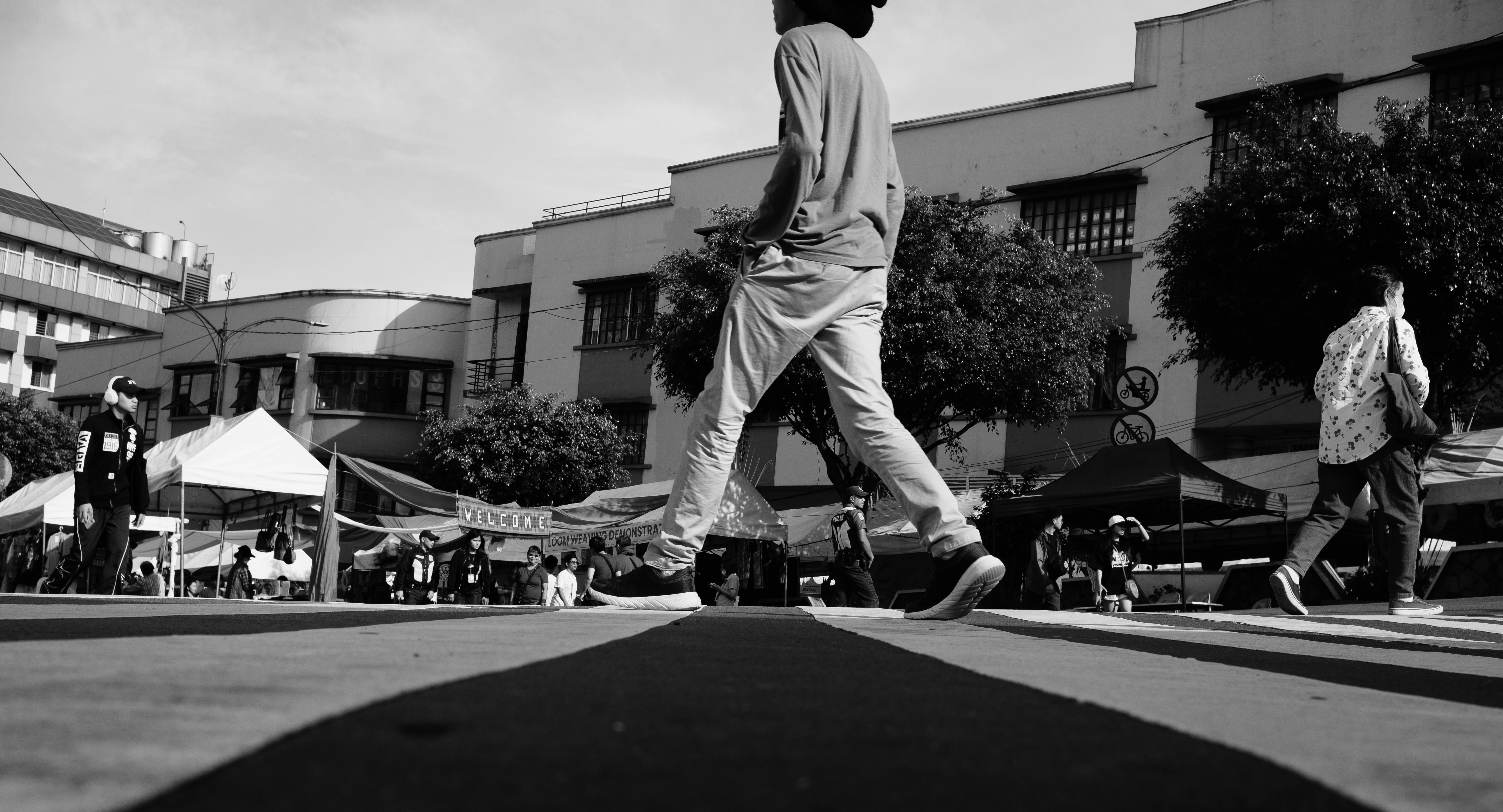 百業生活購物節開跑 民眾瘋狂血拼抽現金與機車大獎