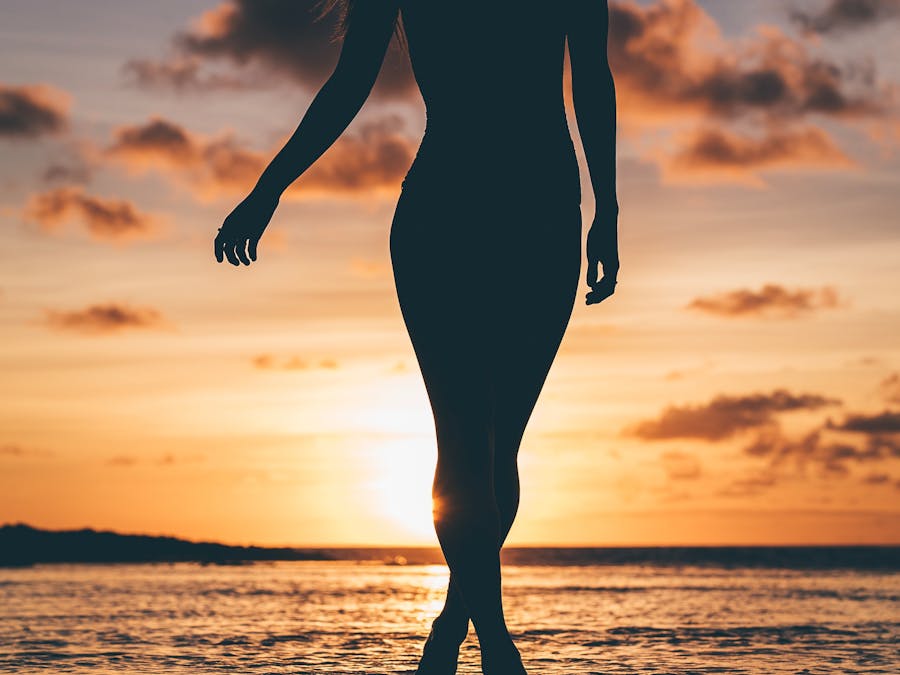 Is walking 1 hour a day enough to lose weight?