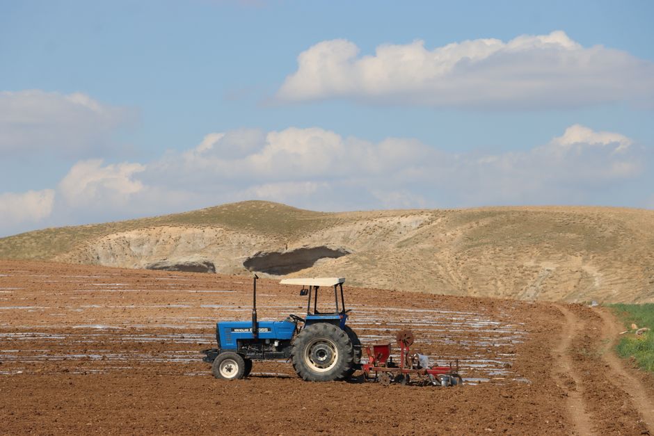 Caterpillar’s Monarch acquisition exposes the hard limits of farm tech startups