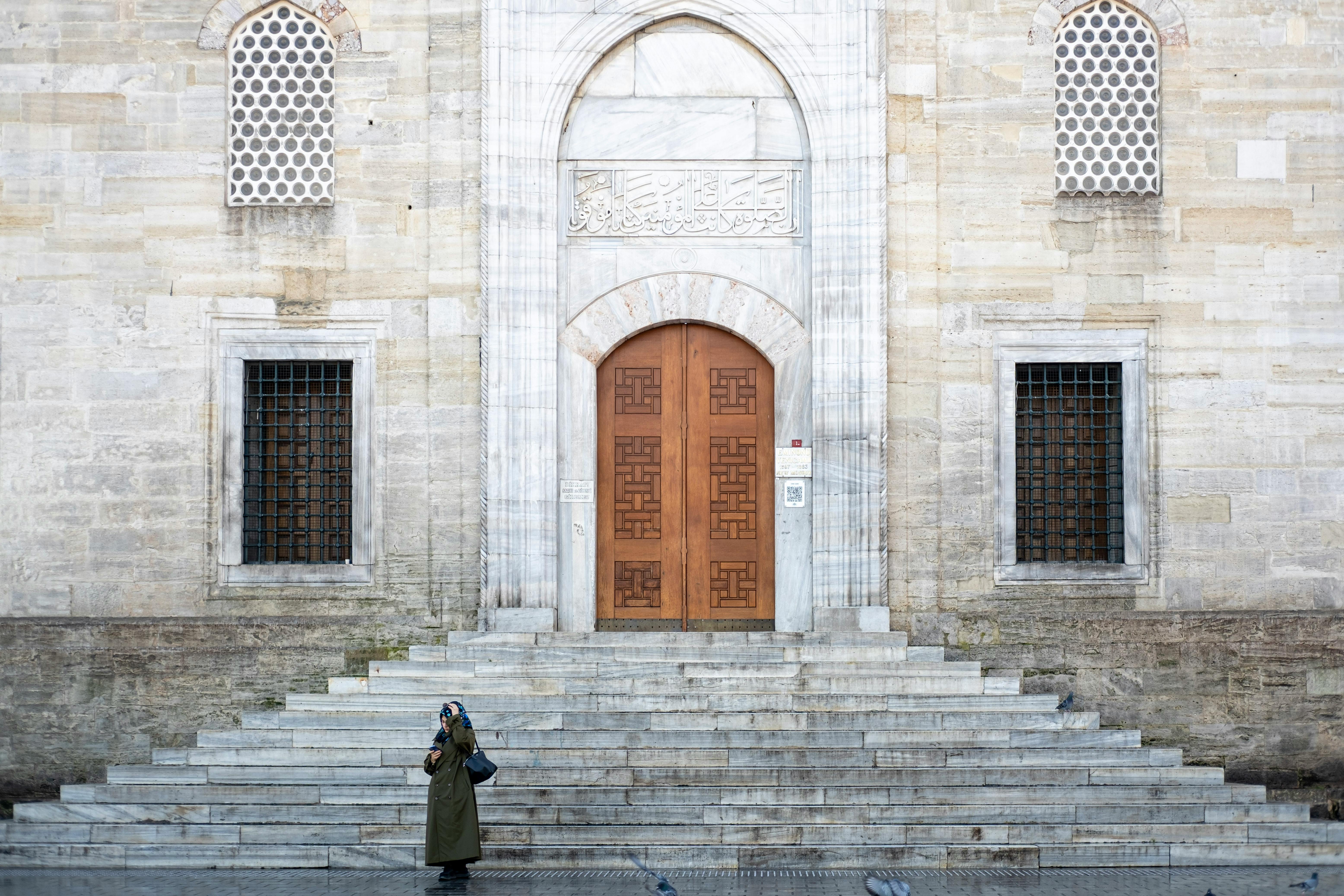 The Rise of Non Fungible Tokens in Digital Art Markets