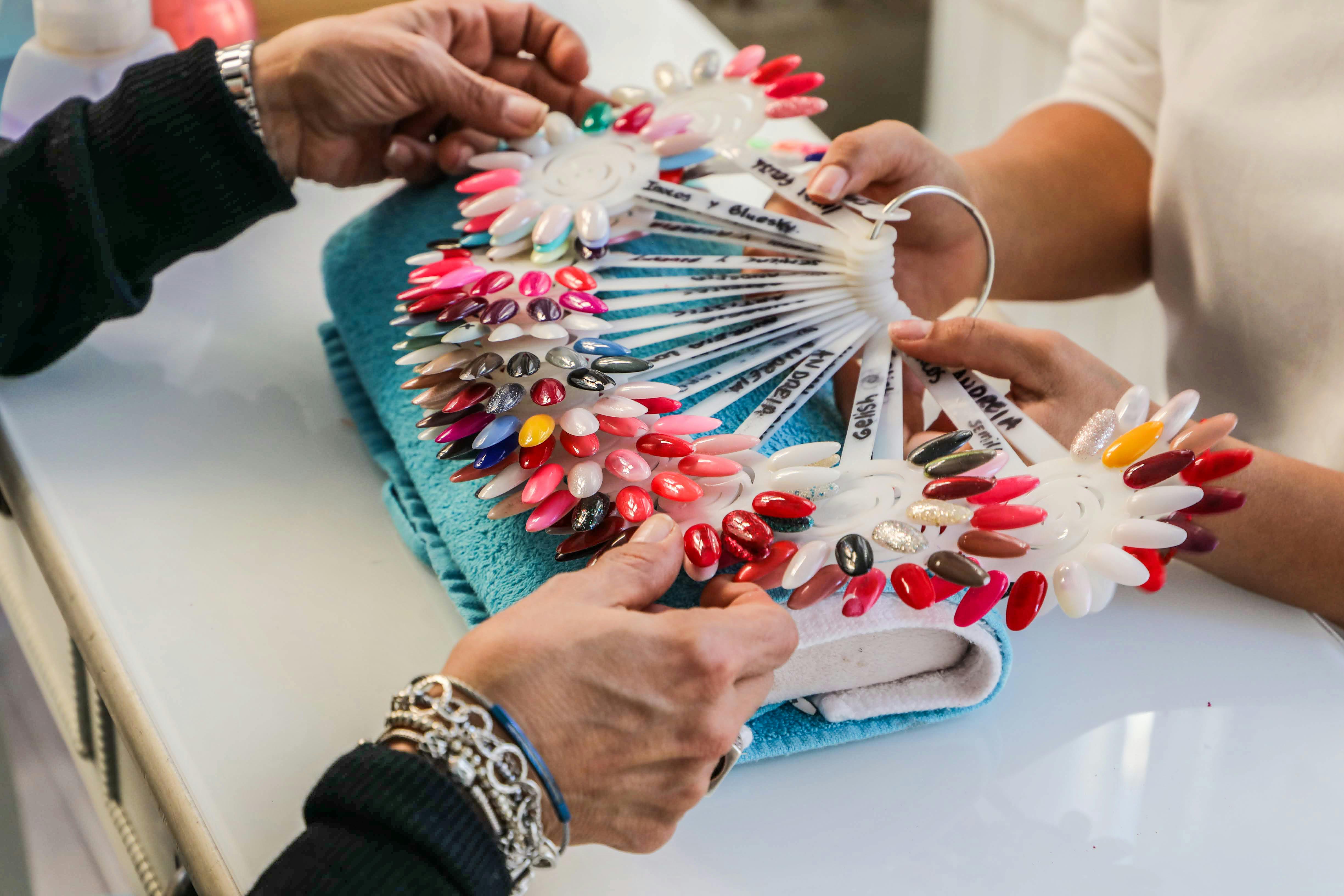 unhas de acrilico ou gel