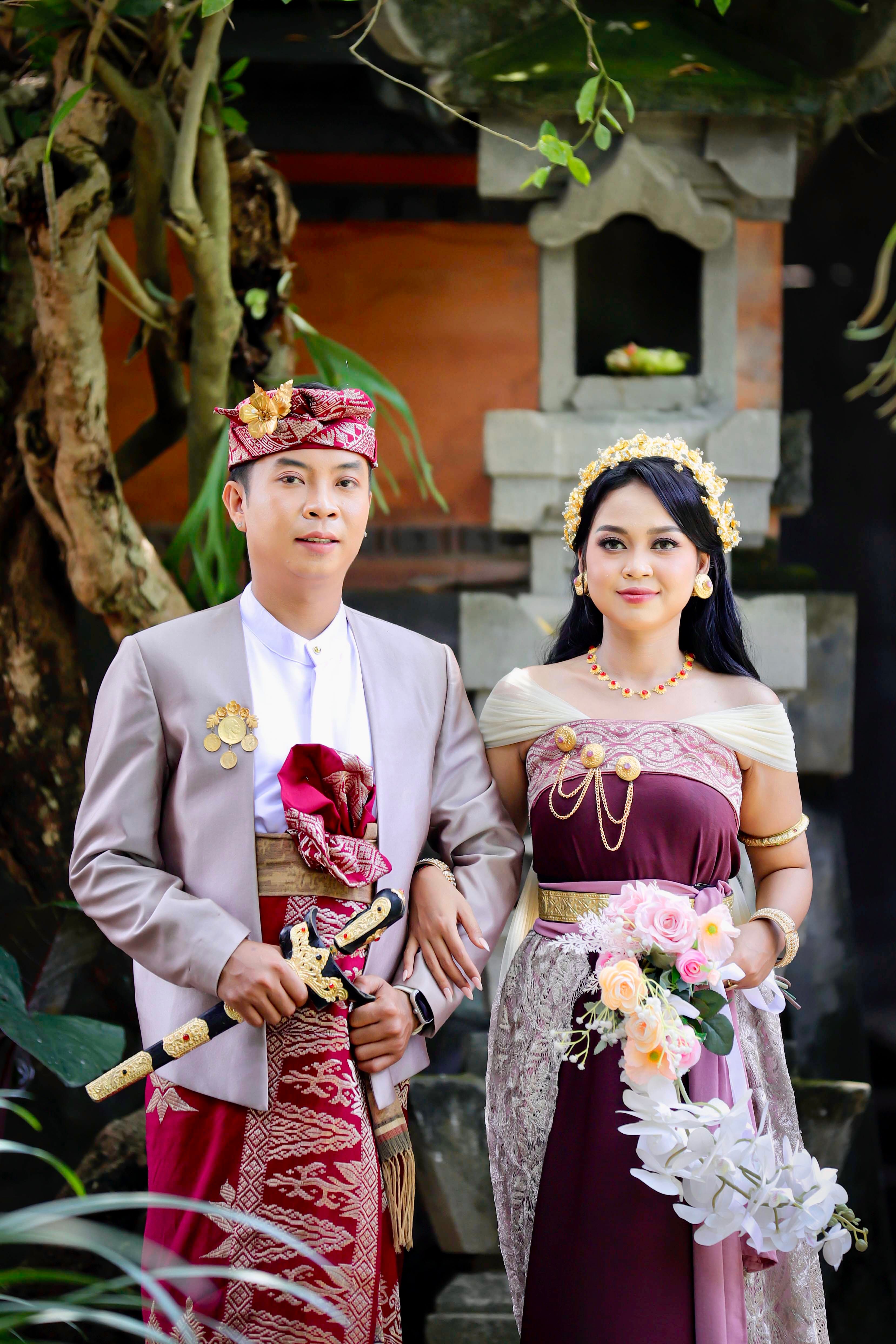 Traditional Indonesian Wedding Attire in Nusa Tenggara · Free Stock Photo