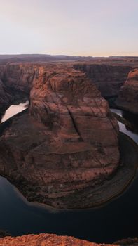 Sonnenuntergang & Malerisch in der Natur – Faszinierendes Landschaftsfoto