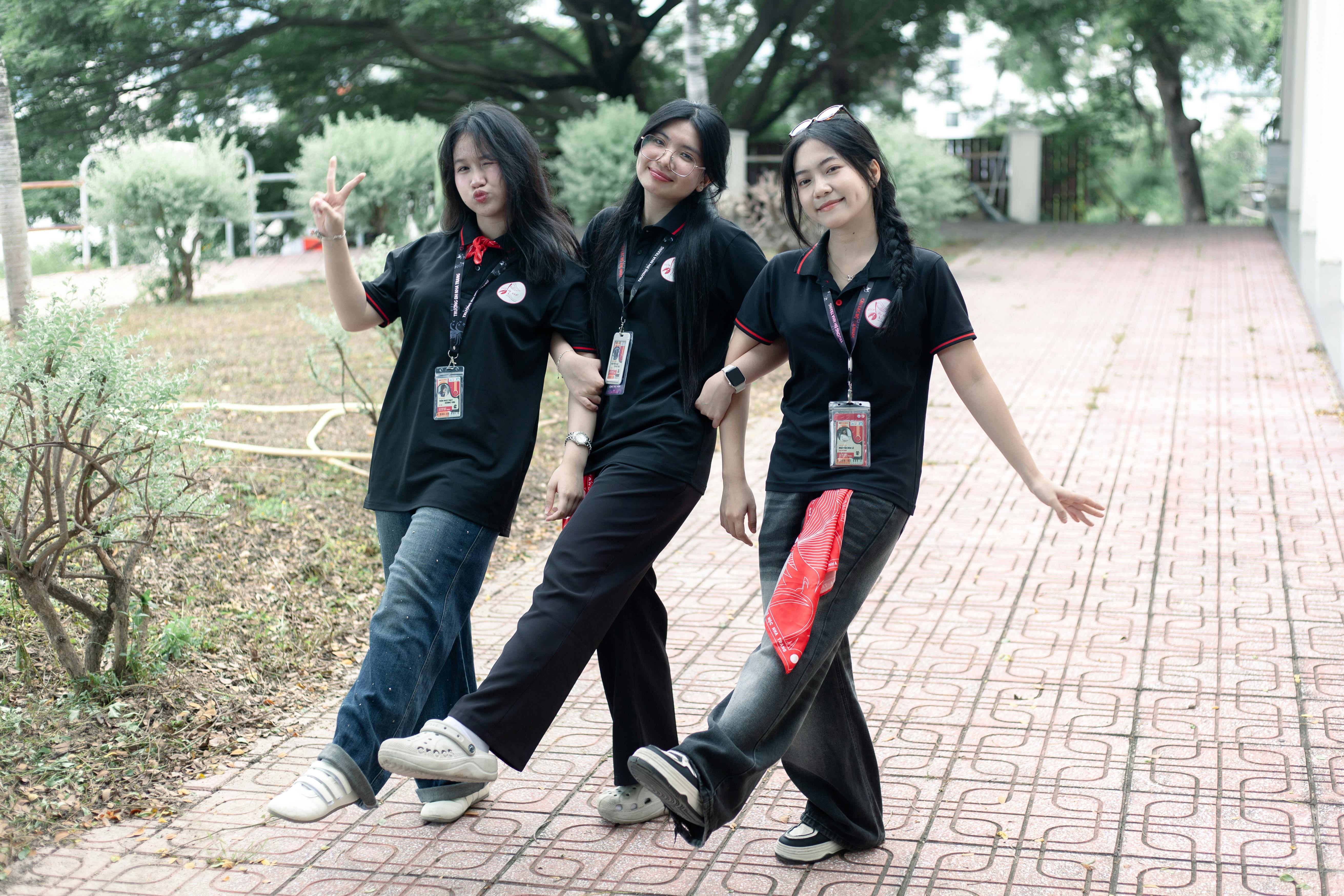 The Bracelet You Don&#039;t Wait For: How the Tiffany T Became the Ultimate Self-Purchase Symbol