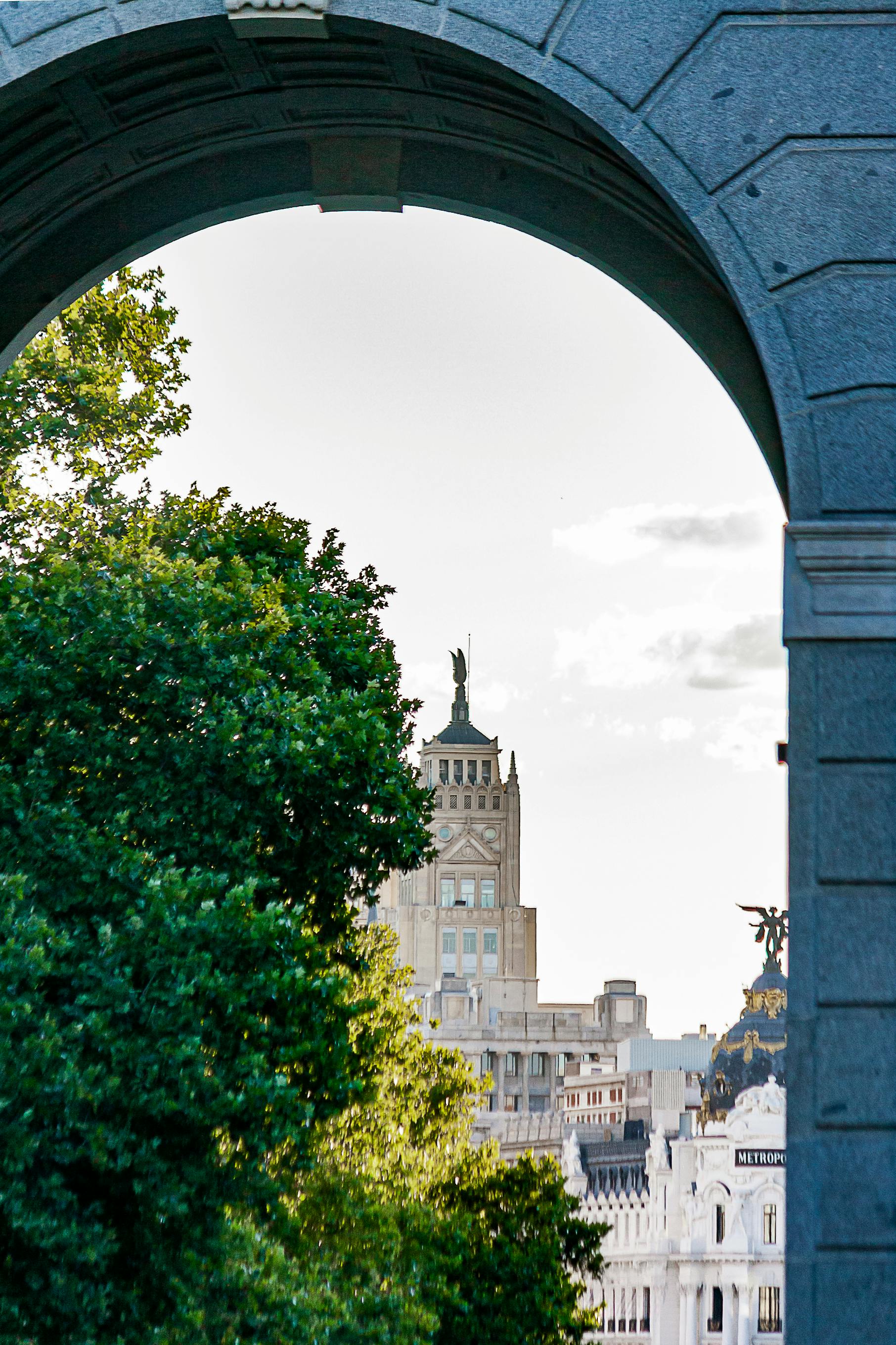 Madrid’s Gran Vía Theatre Pioneers AI-Enhanced Immersive Production of ‘Don Quijote’ with 50 Holographic Actors, Debuting March 15