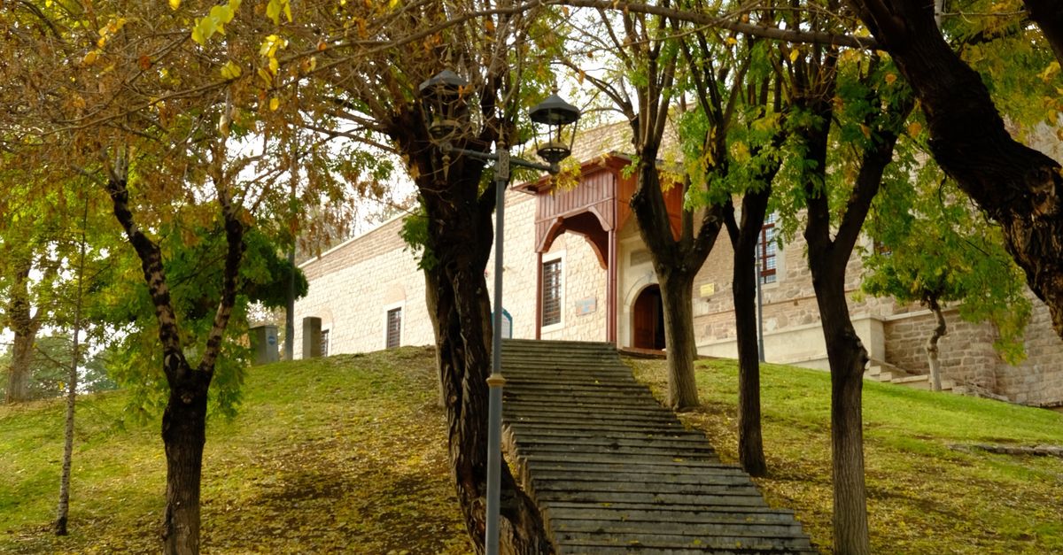 Stone Staircase Leading to Historic Building in Fall · Free Stock Photo