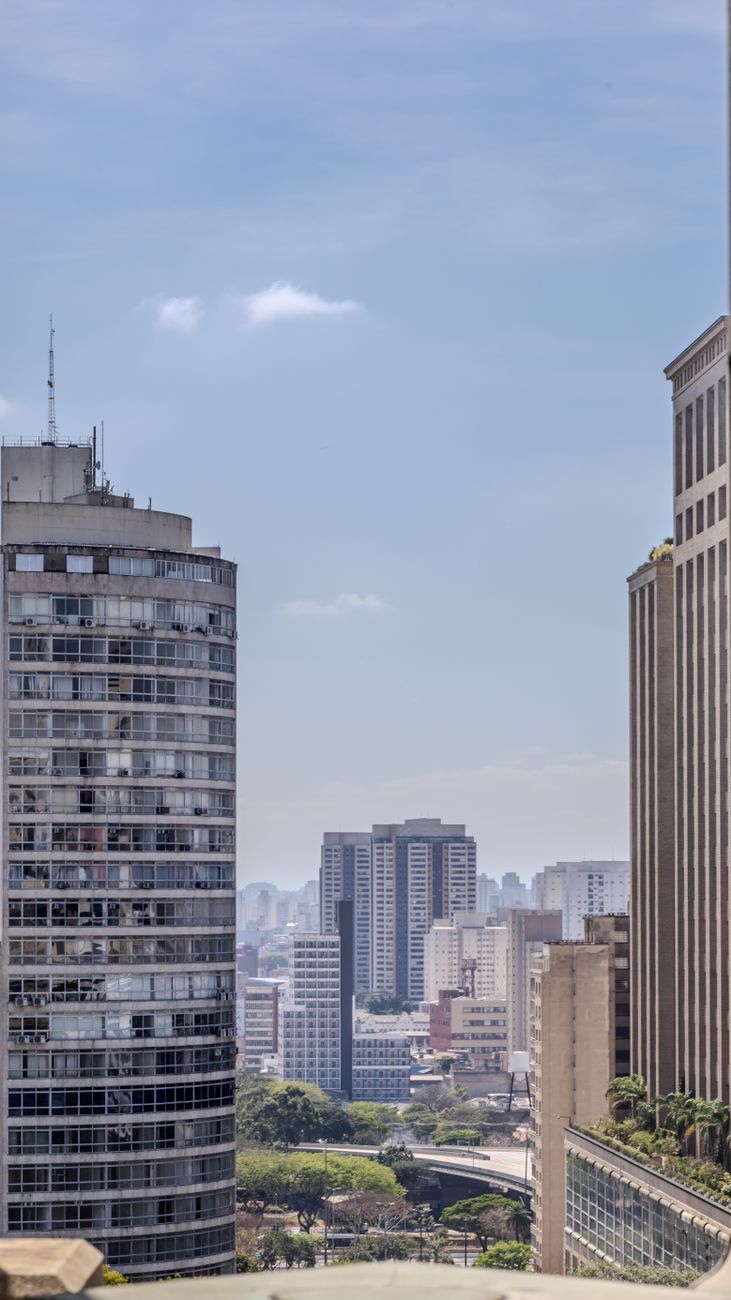 O investimento estrangeiro no setor imobiliário abrandou. Porquê?