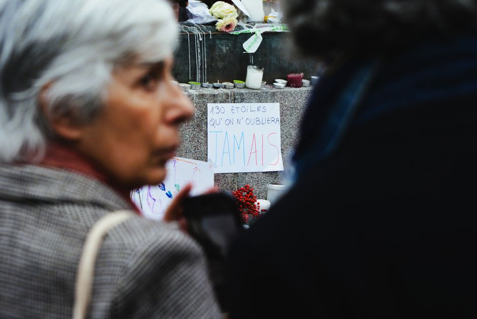Barrhaven Vigil Remembers Crossing Guard Killed in Hit-and-Run on Duty