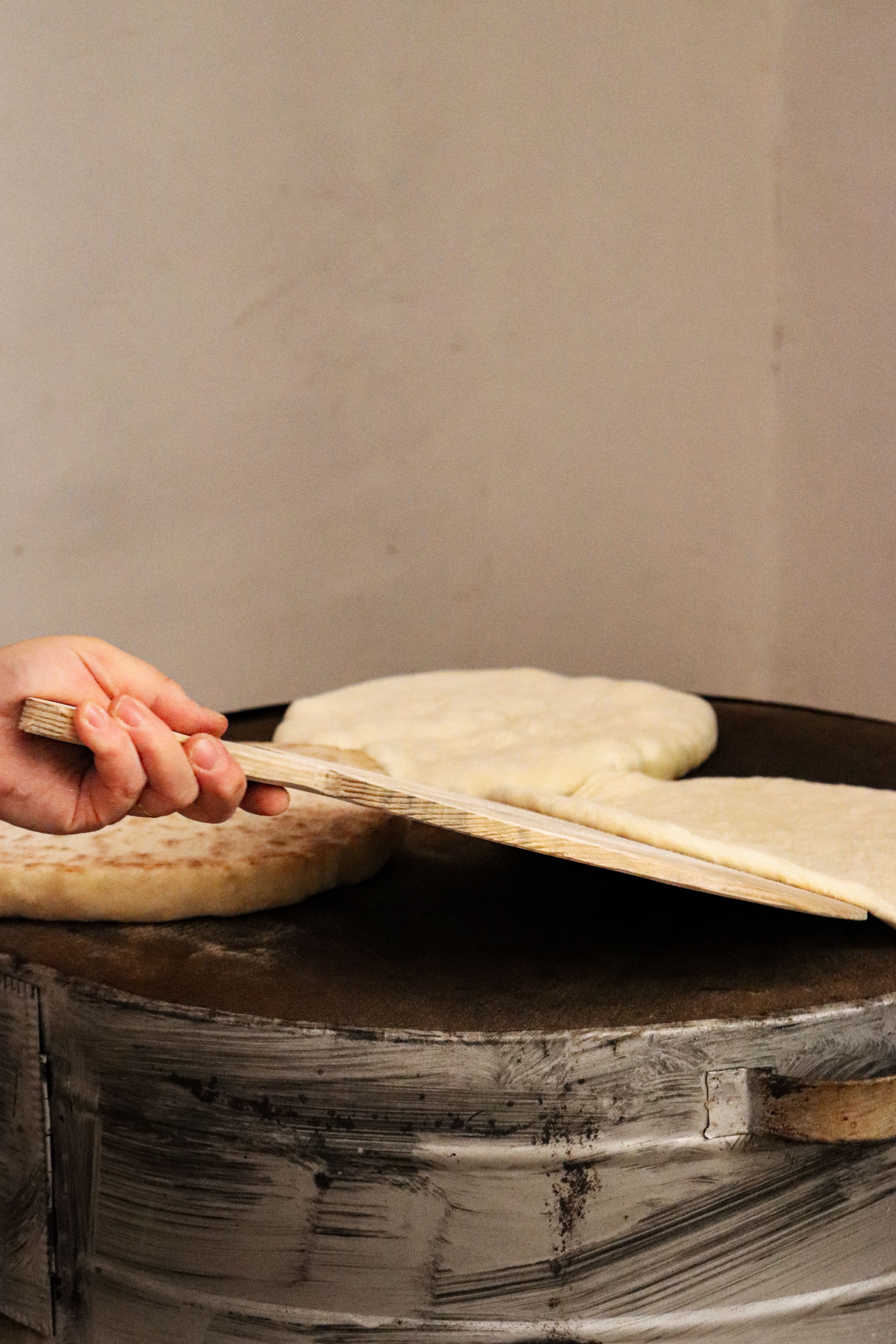 Gou Jiao Niao ("Dog-Pee" Flatbread) — street food from Qinghai, China