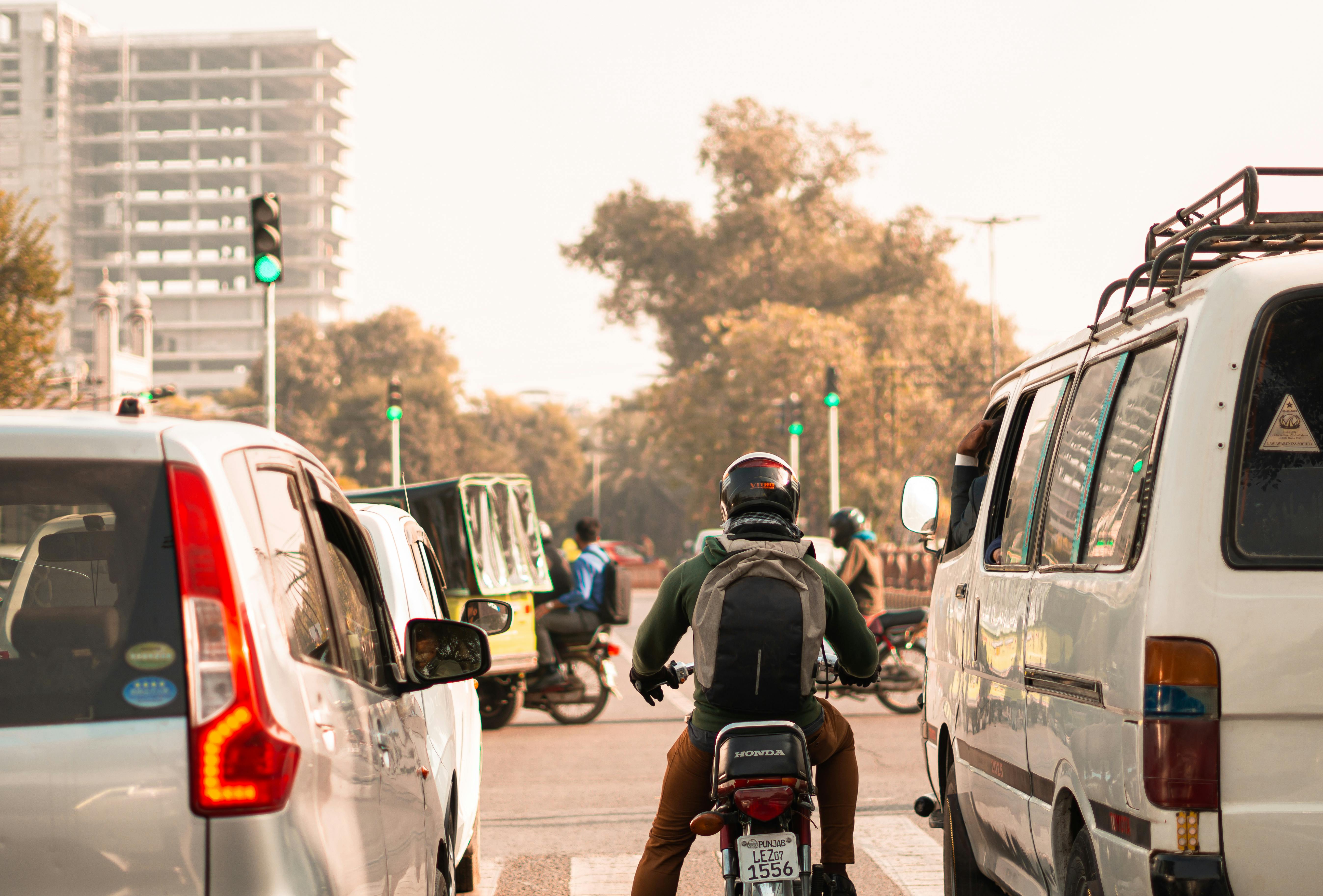 evs explained green transportation — Photo by Filmy Kashif on Pexels