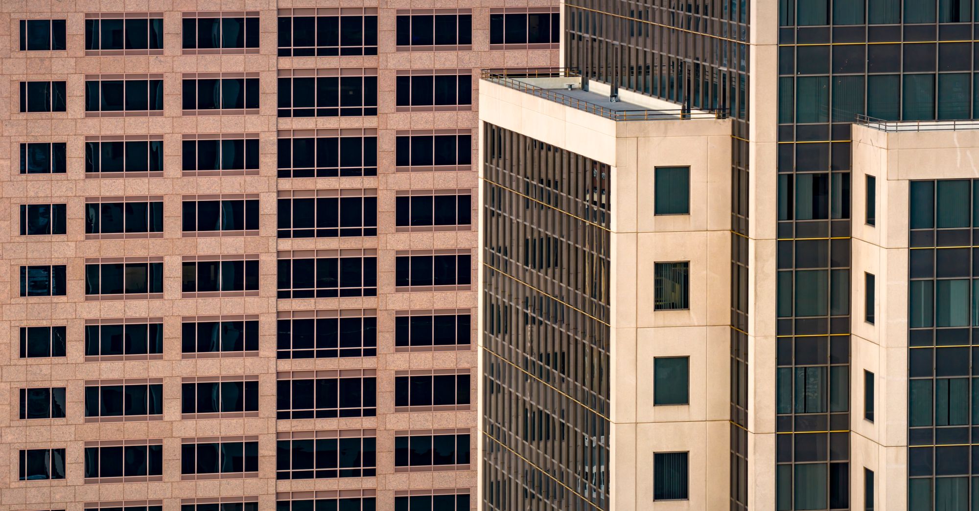 Ares Capital's 10.5% Yield: Credit Quality Will Decide Dividend Fate
