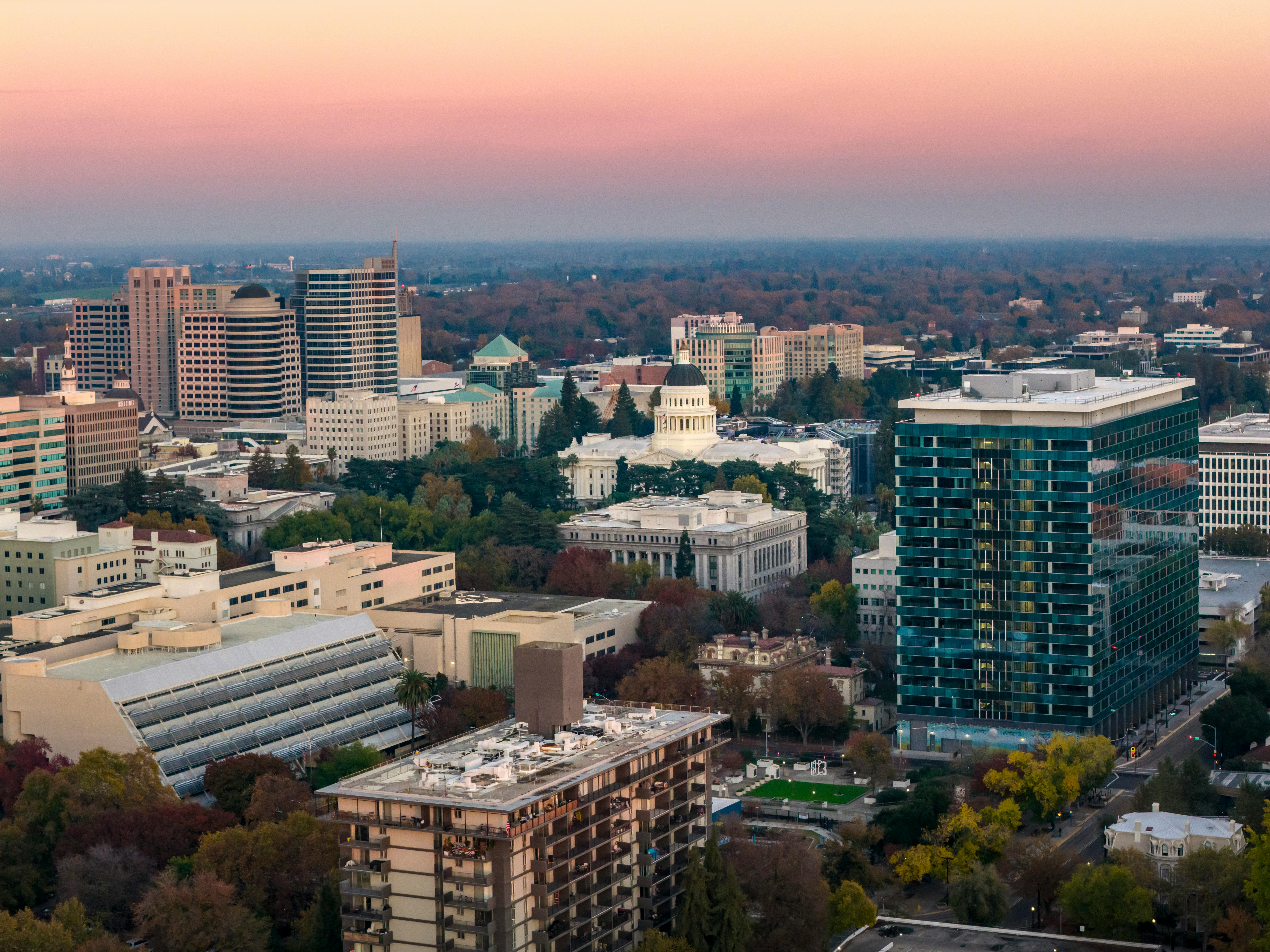 台灣最新政治局勢分析：關鍵選舉與政黨動態全解析