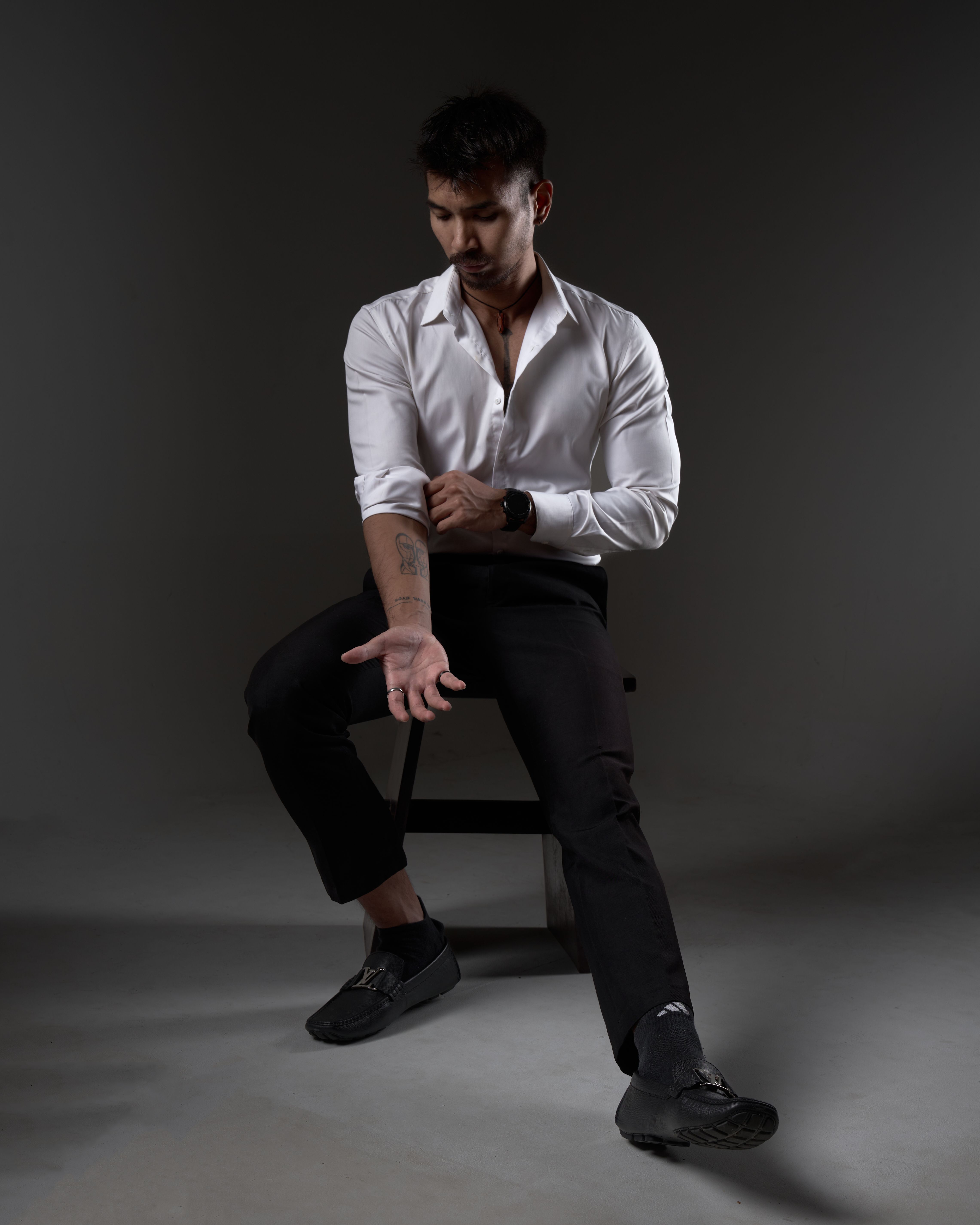 Mens Fitted Black Dress Shirt Photos, Download The BEST Free Mens Fitted Black  Dress Shirt Stock Photos & HD Images