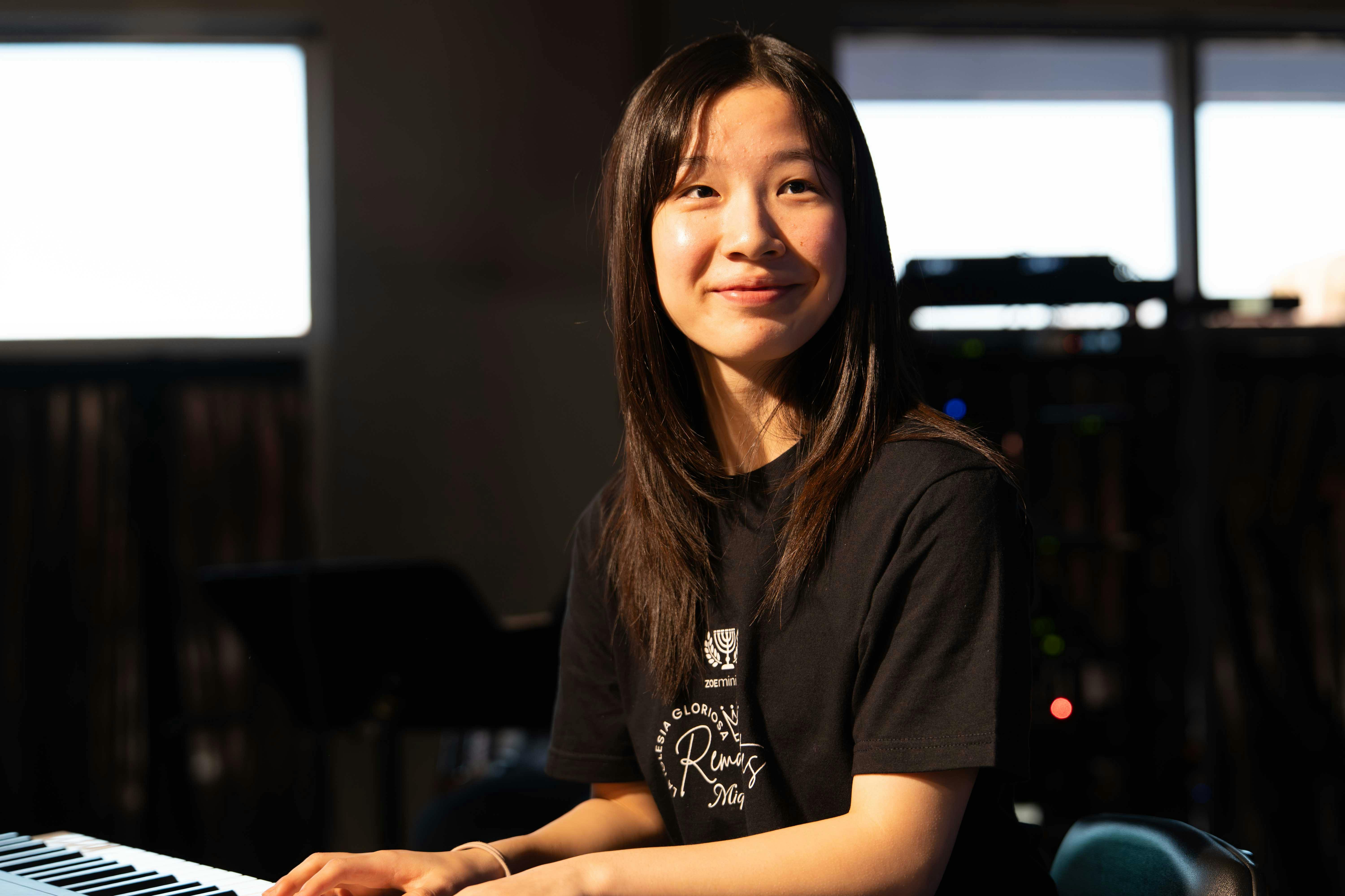 伍佰攜手李宗盛簡單生活節壓軸獻唱〈夢醒時分〉掀全場高潮