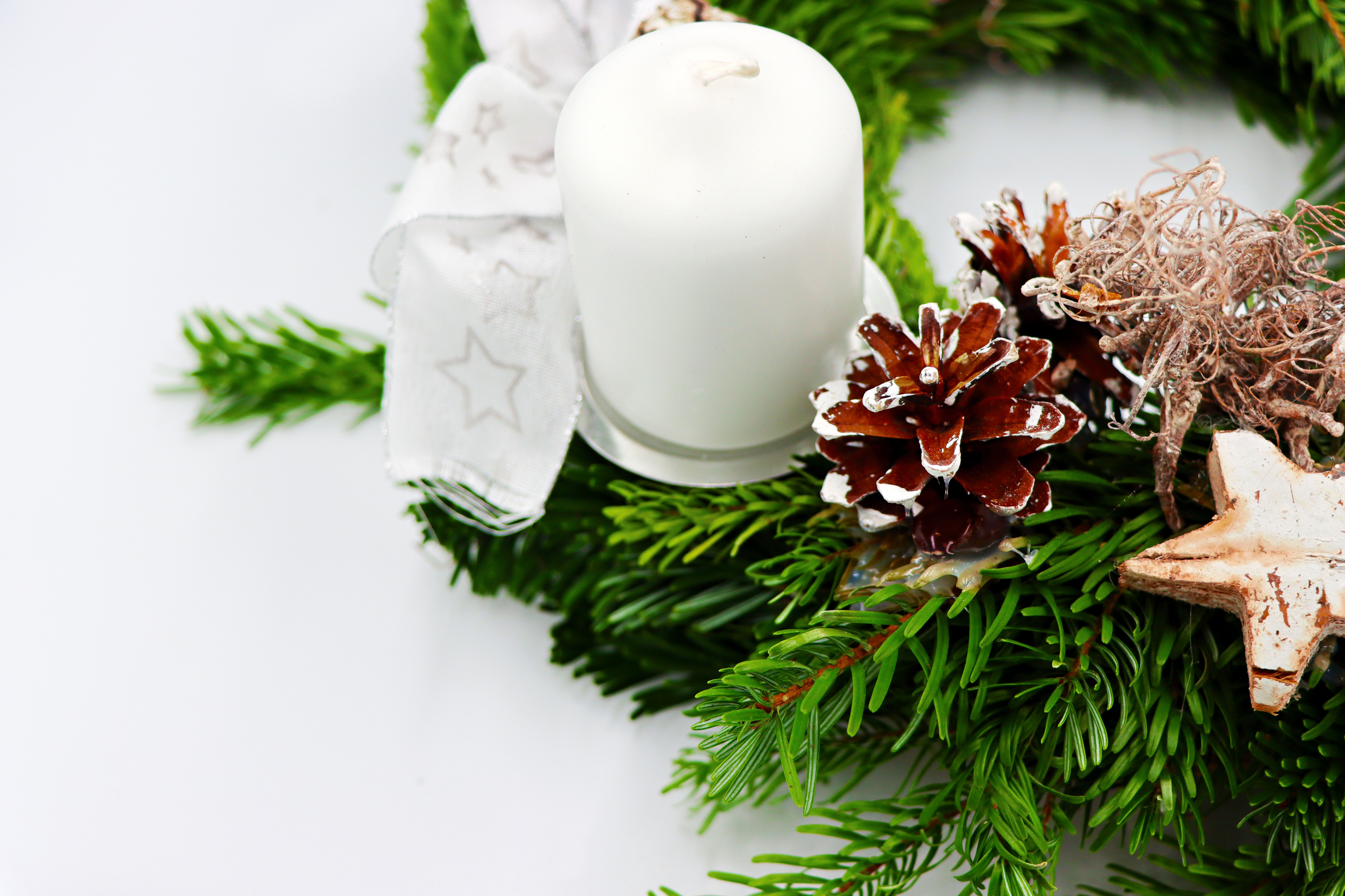 10 Idées de Décorations de Noël Écologiques à Réaliser