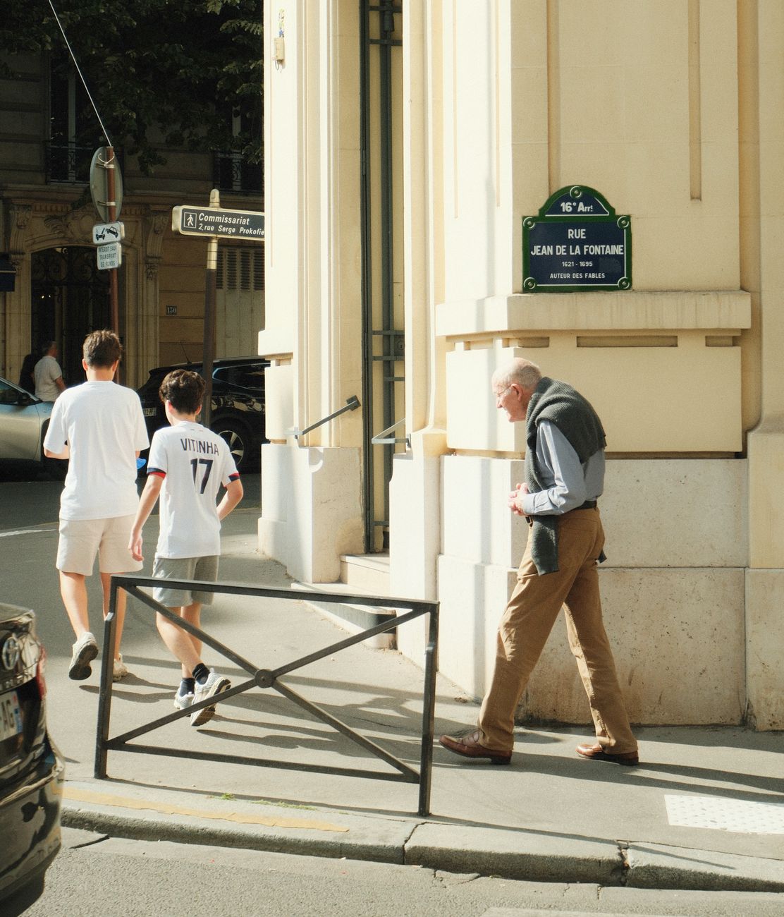 Deschamps walks away from World Cup after mother's death — and France faces a crisis of heart and head