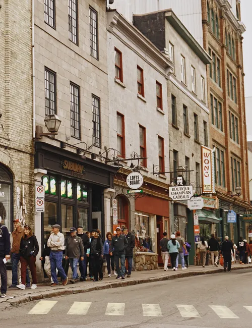 Best Free Walking Tours in Quebec City: History, Charm, and Hidden Gems