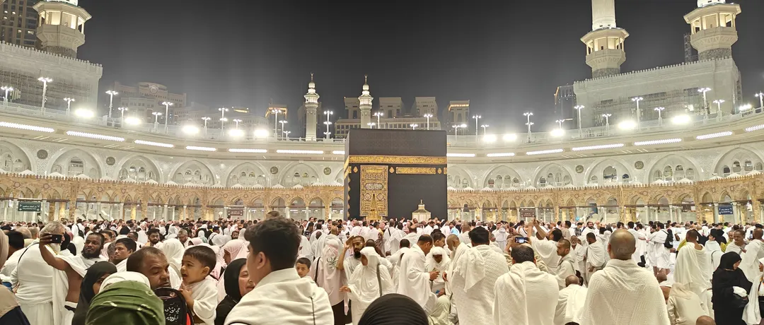 Best time for Umrah: weather, crowds and prices, month by month: Saudi Arabia travel scene illustrating this guide