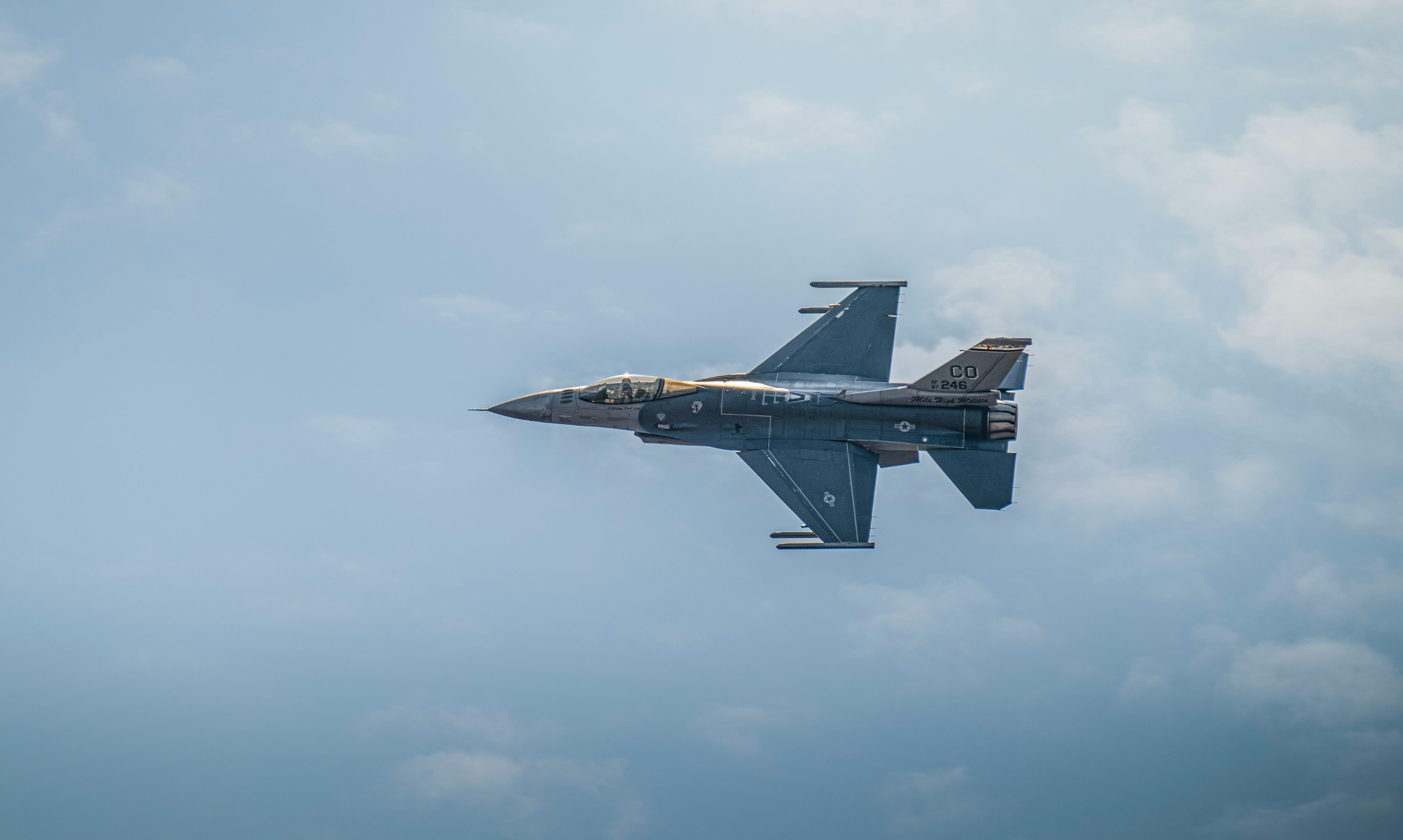 Free stock photo of air force jet, combat aviation, F-16 Fighting Falcon