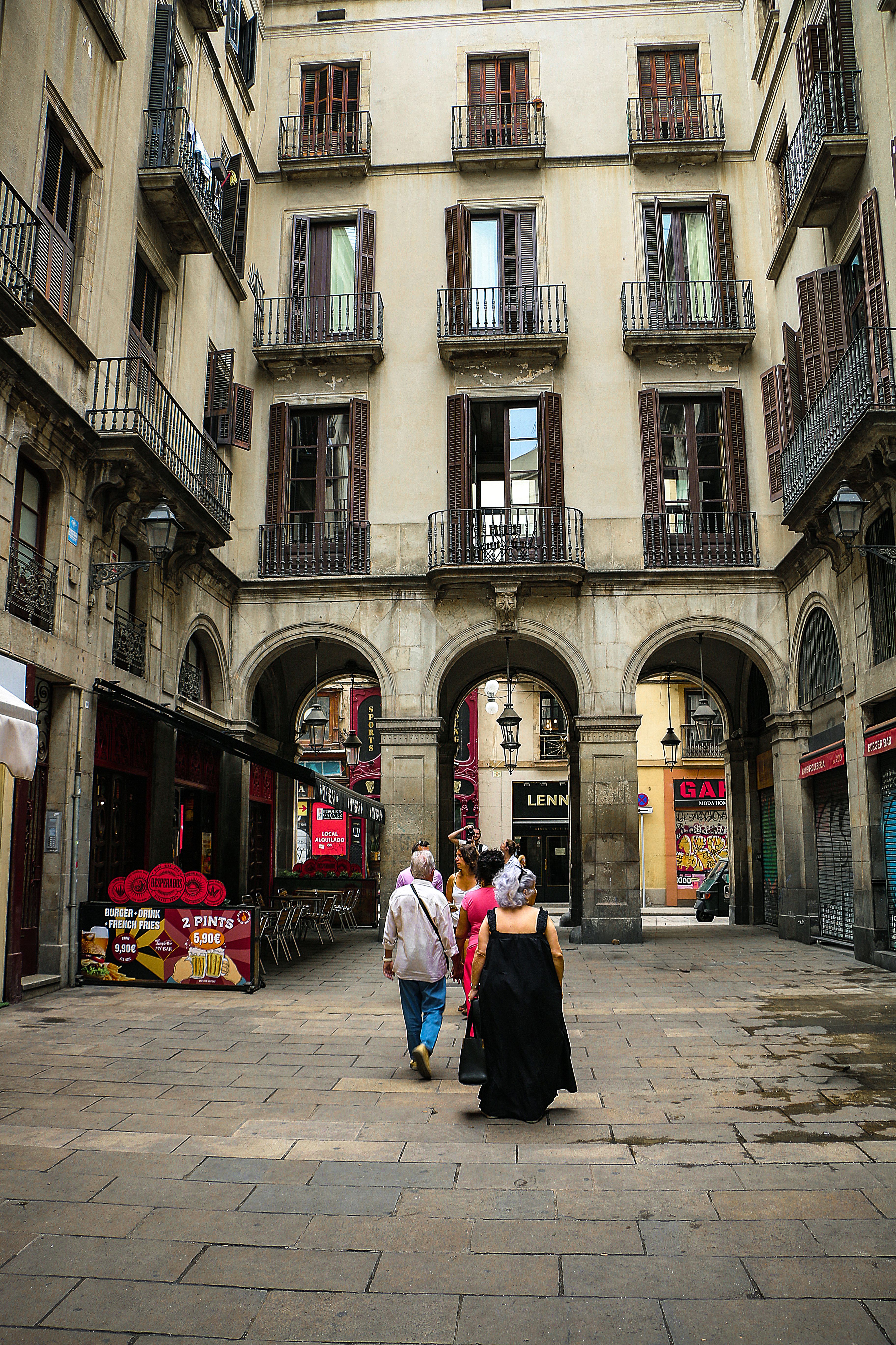 Historic street scene in Barcelona’s Gothic Quarter.